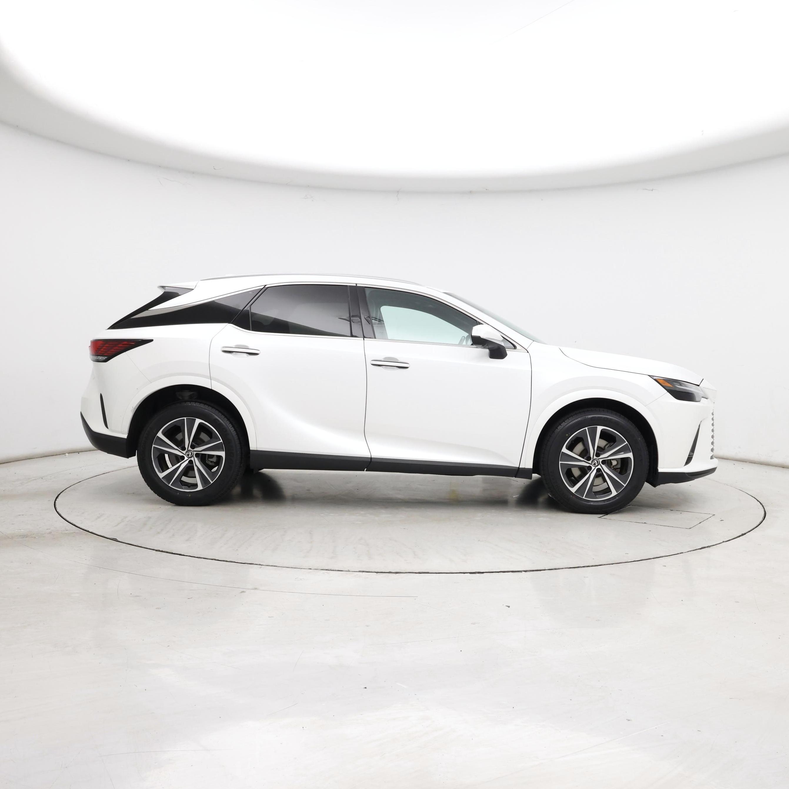 Thumbnail: 2023 Lexus RX - 7