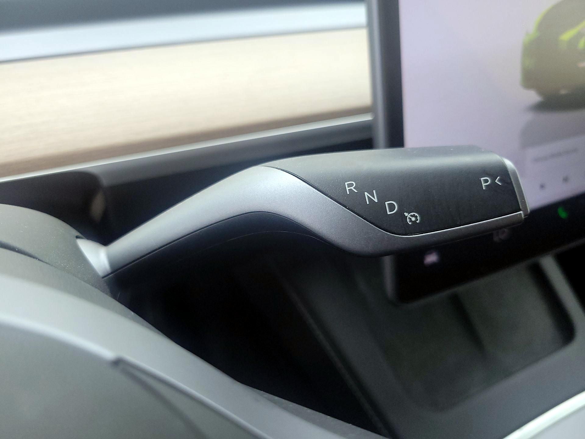 Thumbnail: 2023 Tesla Model Y - 18