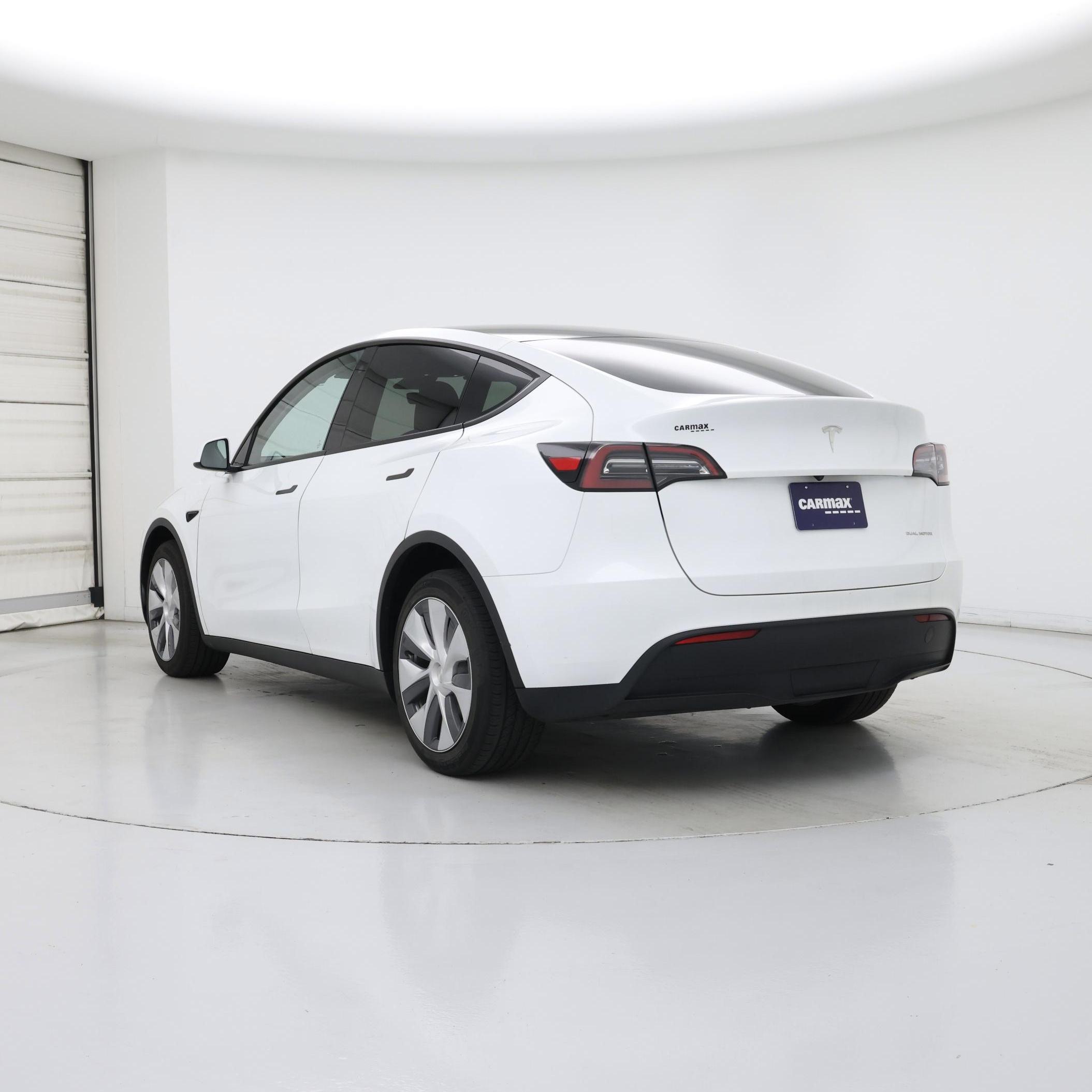 Thumbnail: 2023 Tesla Model Y - 2