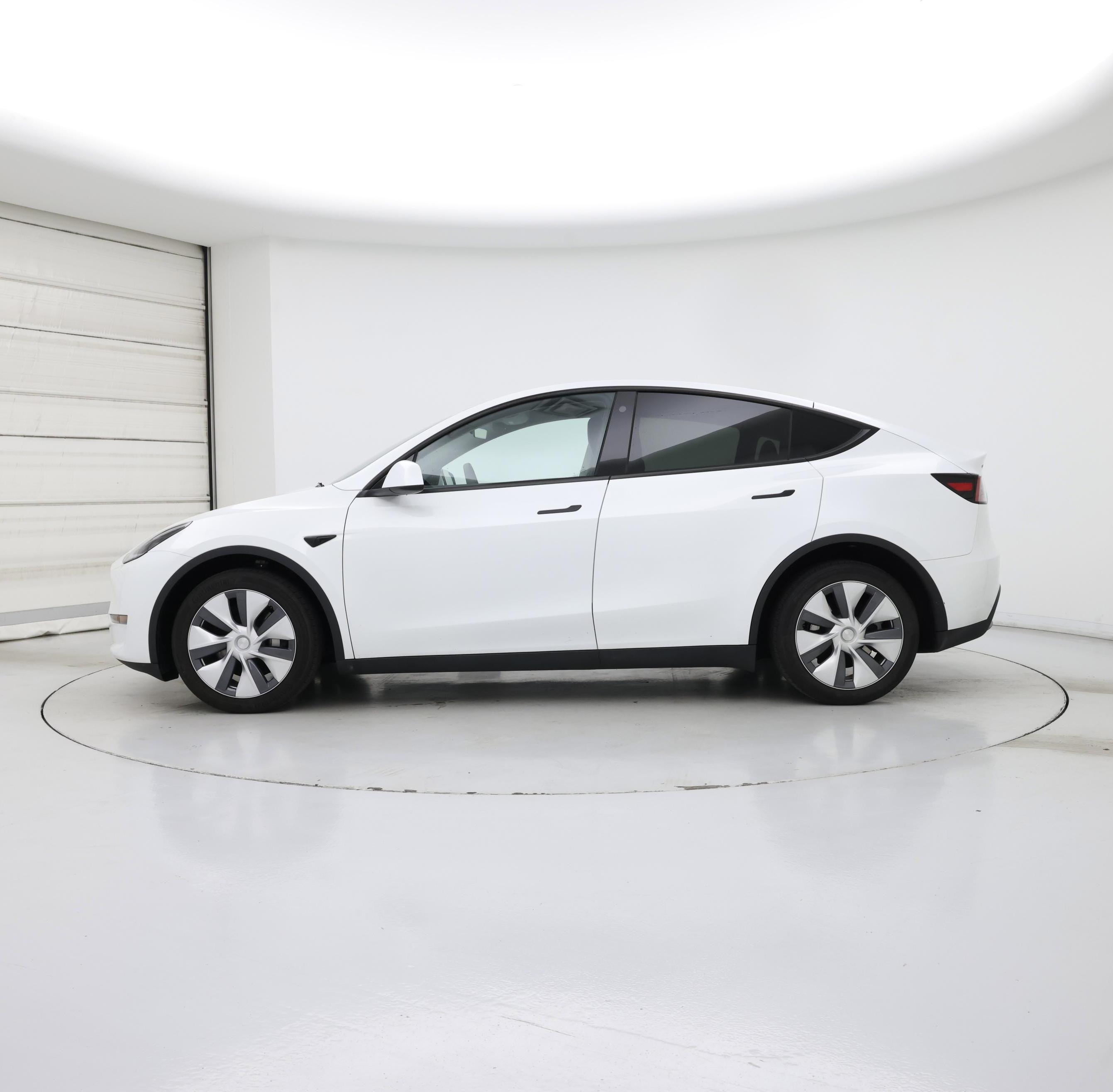Thumbnail: 2023 Tesla Model Y - 3