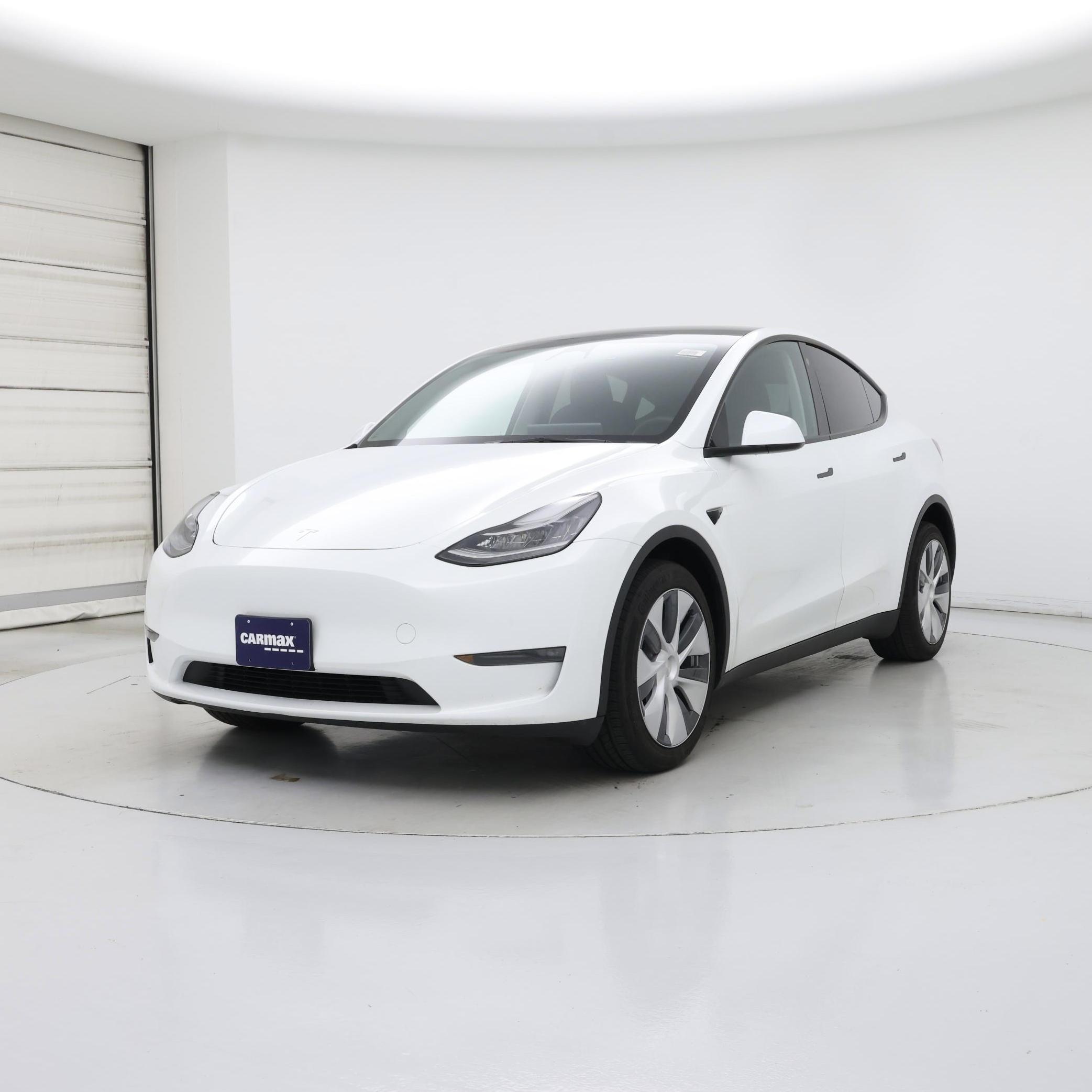 Thumbnail: 2023 Tesla Model Y - 4