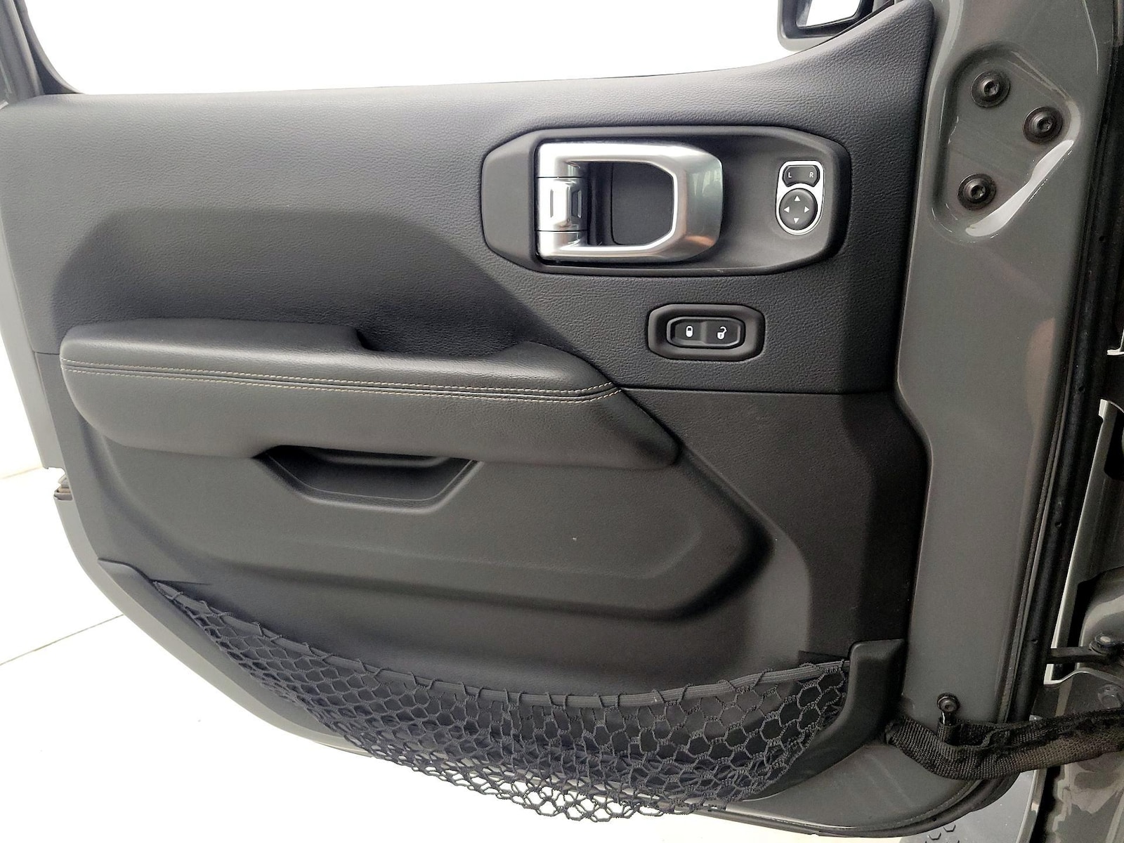 2019 Jeep Wrangler Unlimited Sahara - Photo 13