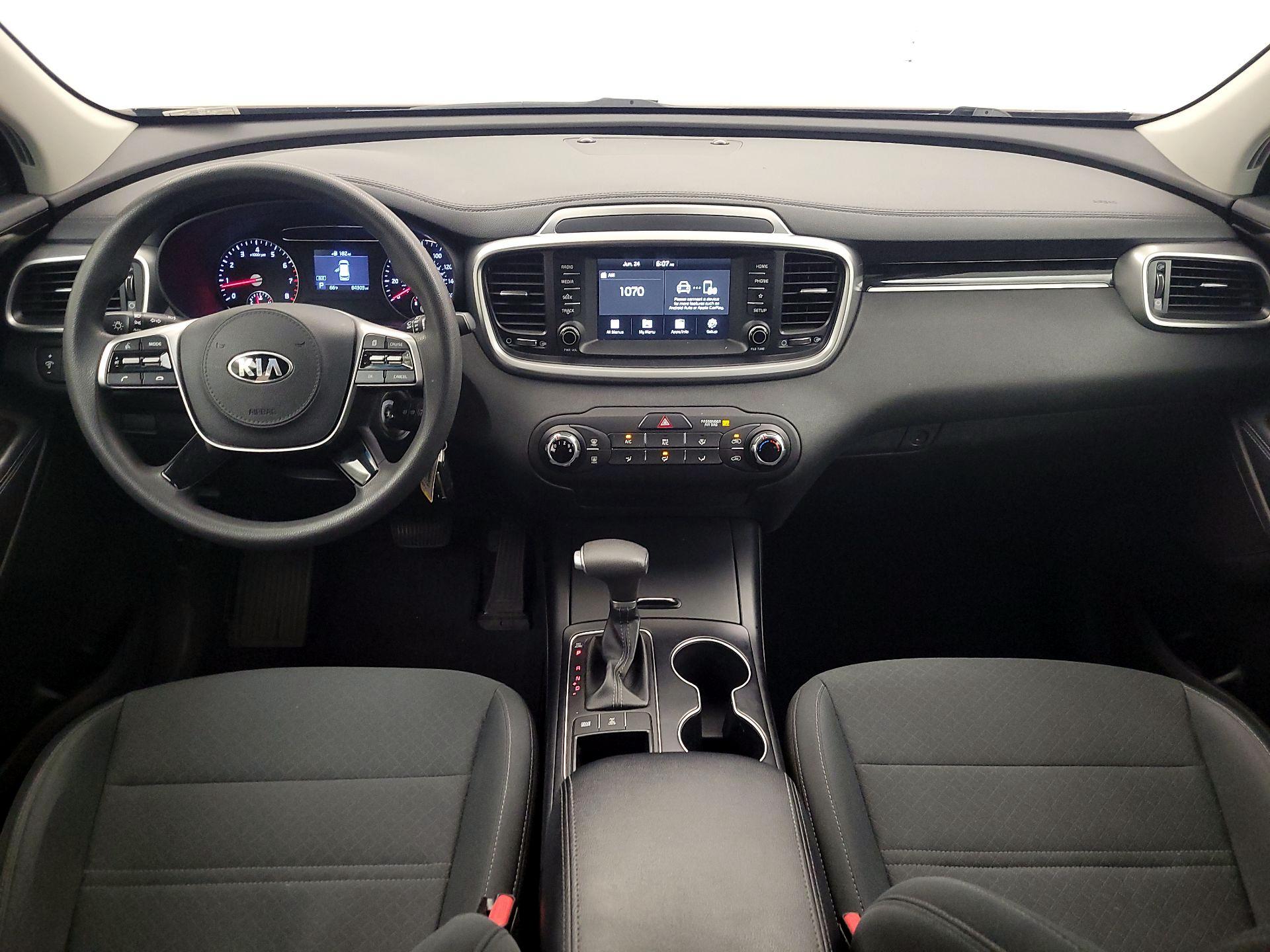 Thumbnail: 2020 Kia Sorento - 9