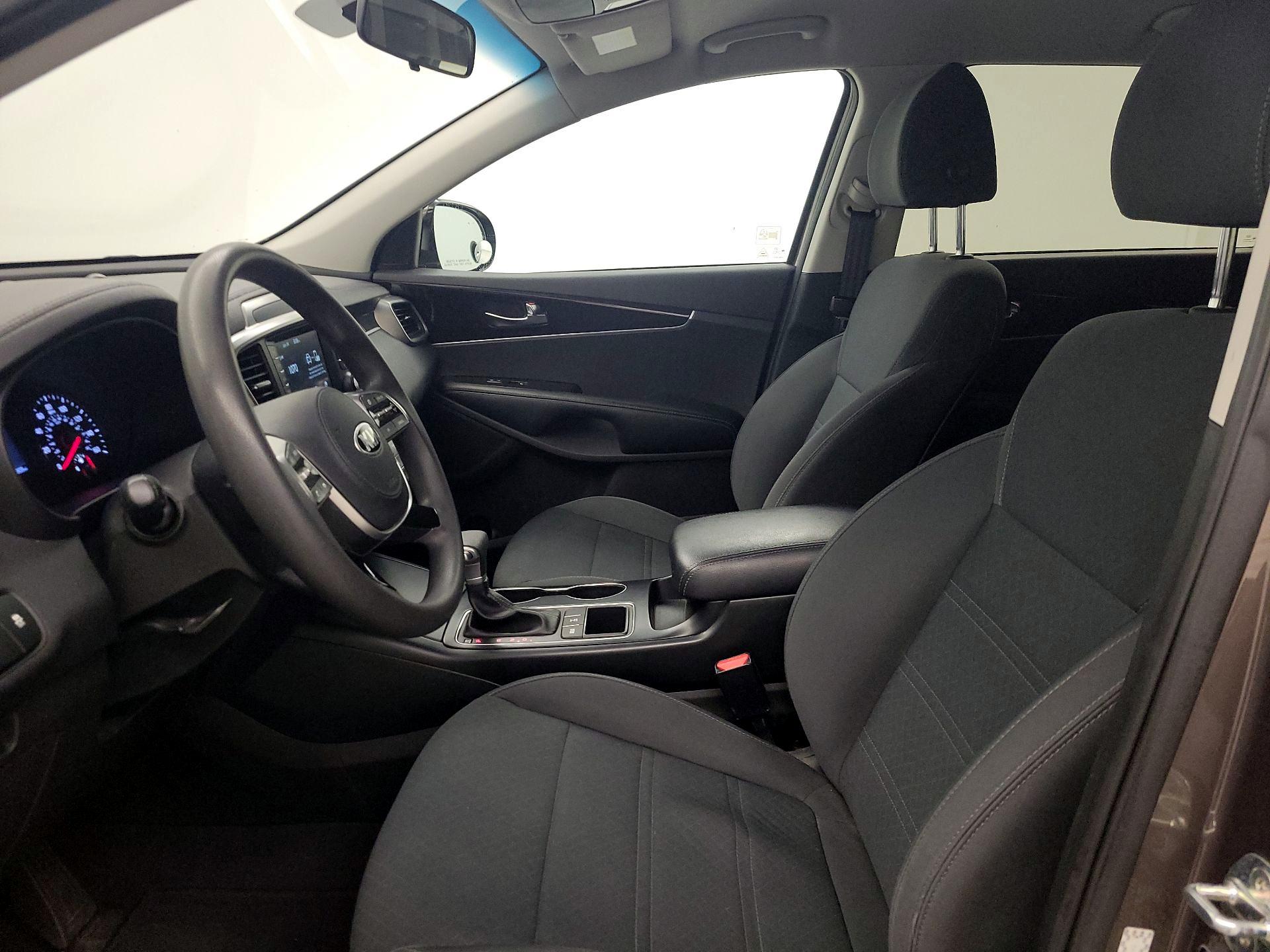 Thumbnail: 2020 Kia Sorento - 11