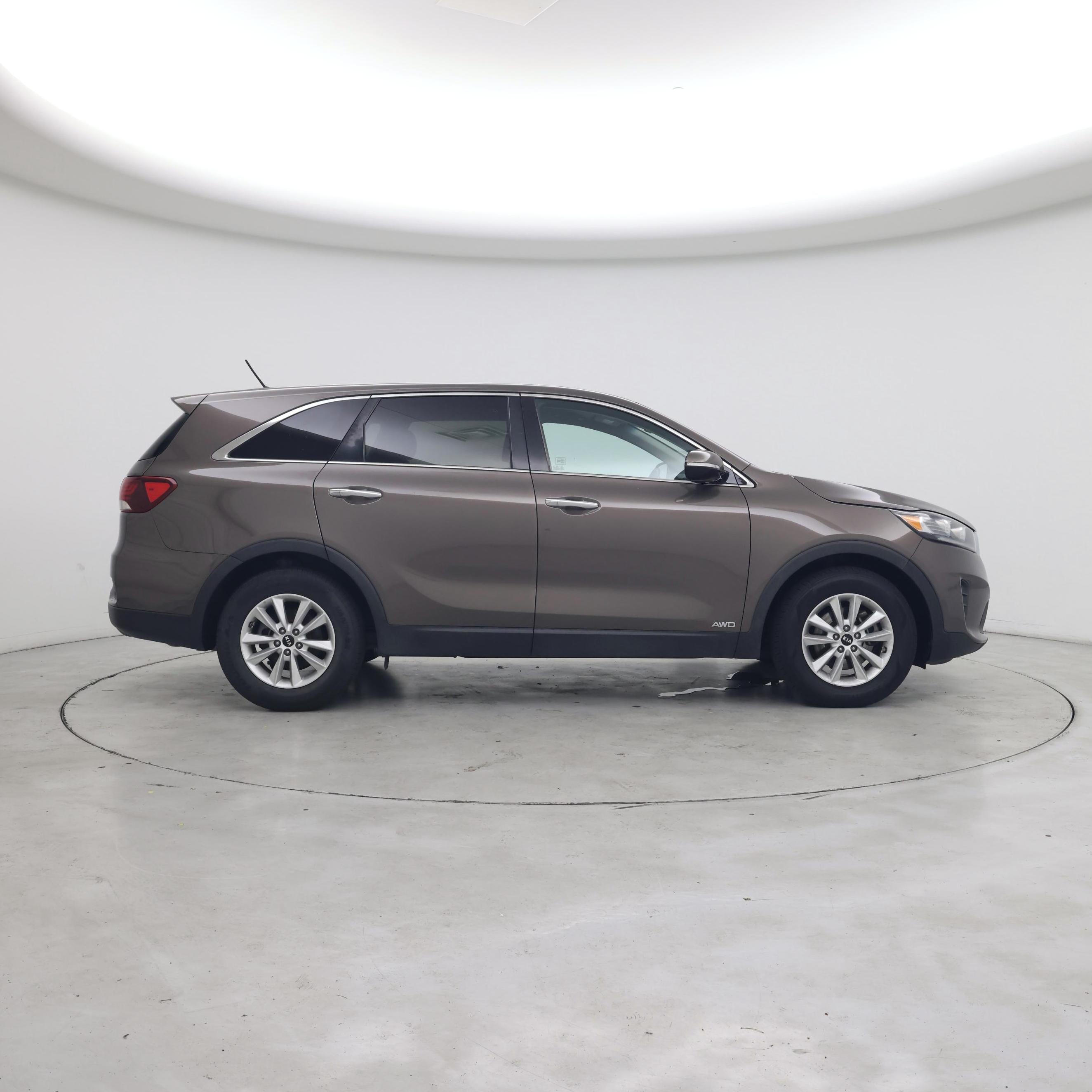 Thumbnail: 2020 Kia Sorento - 7