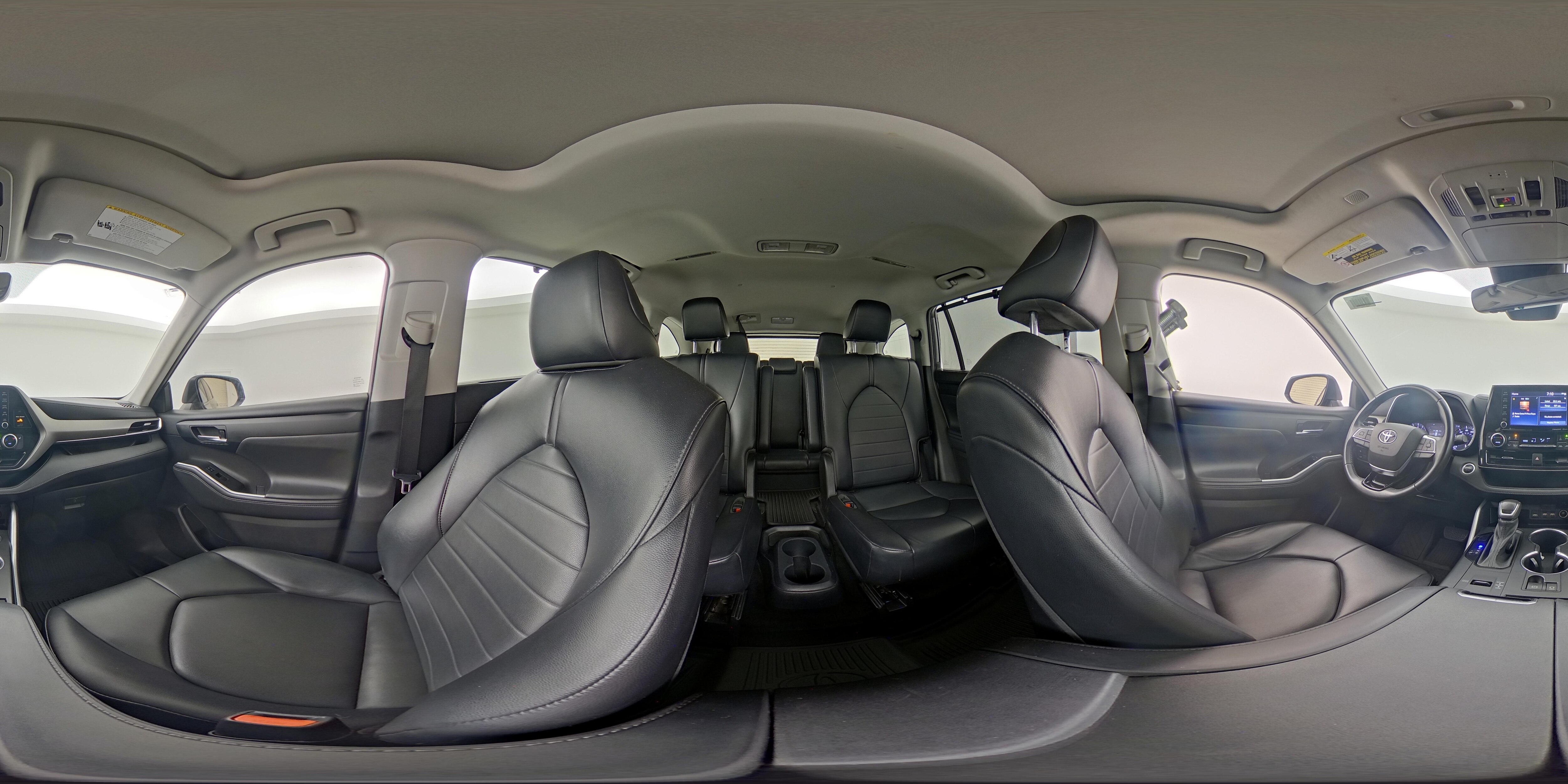 2021 Toyota Highlander XLE - Photo 25