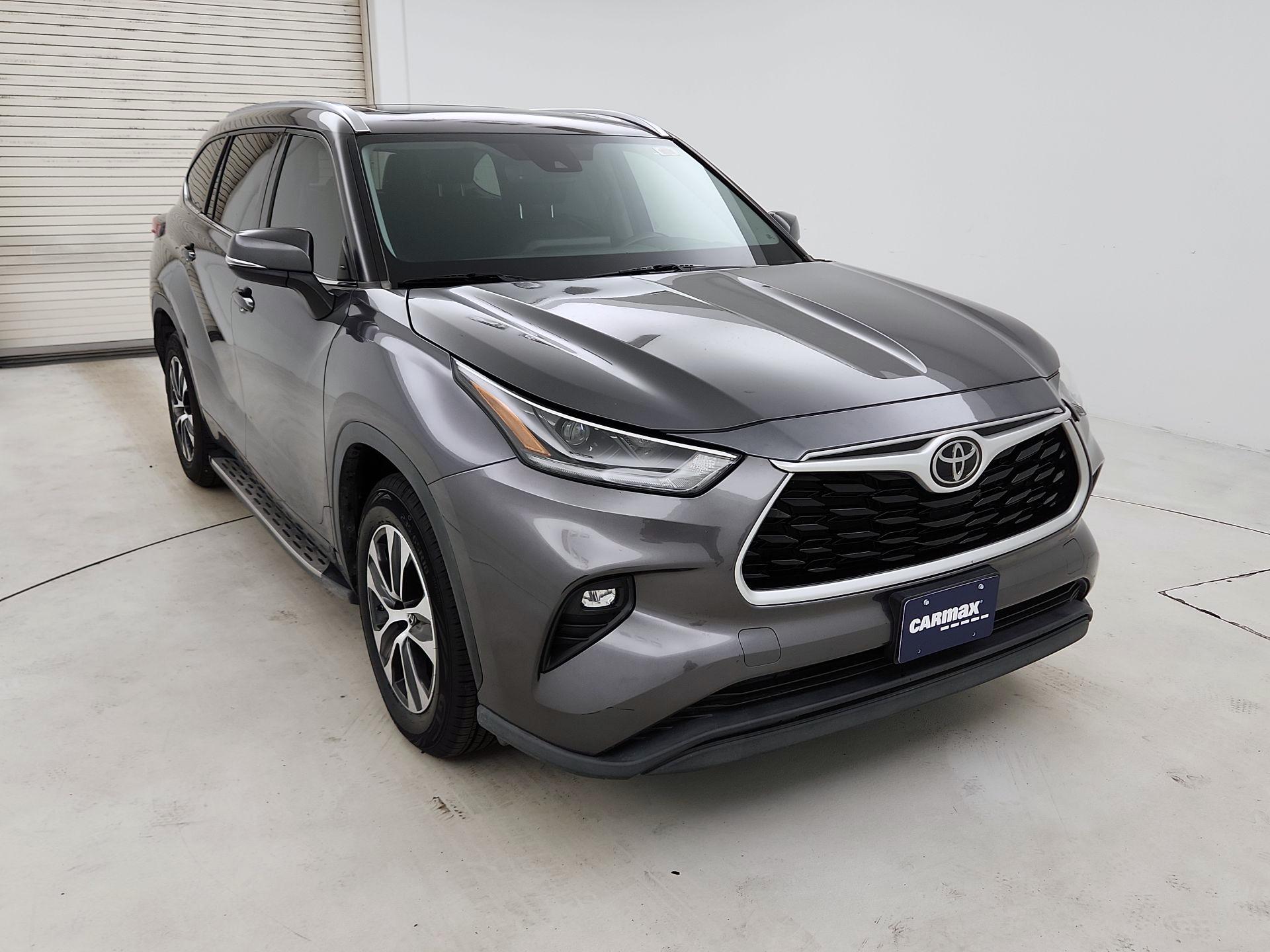 Thumbnail: 2021 Toyota Highlander - 1