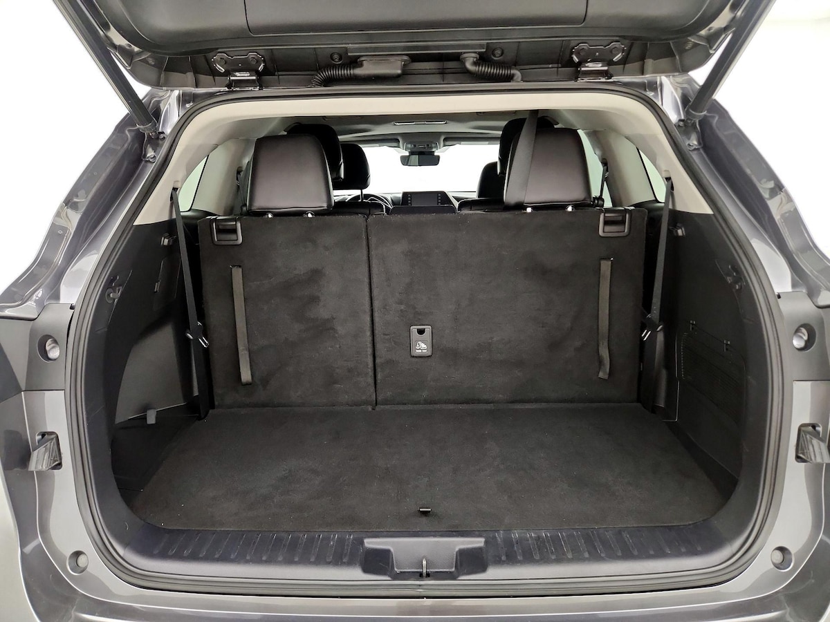 Trunk/Cargo (Seats Up)