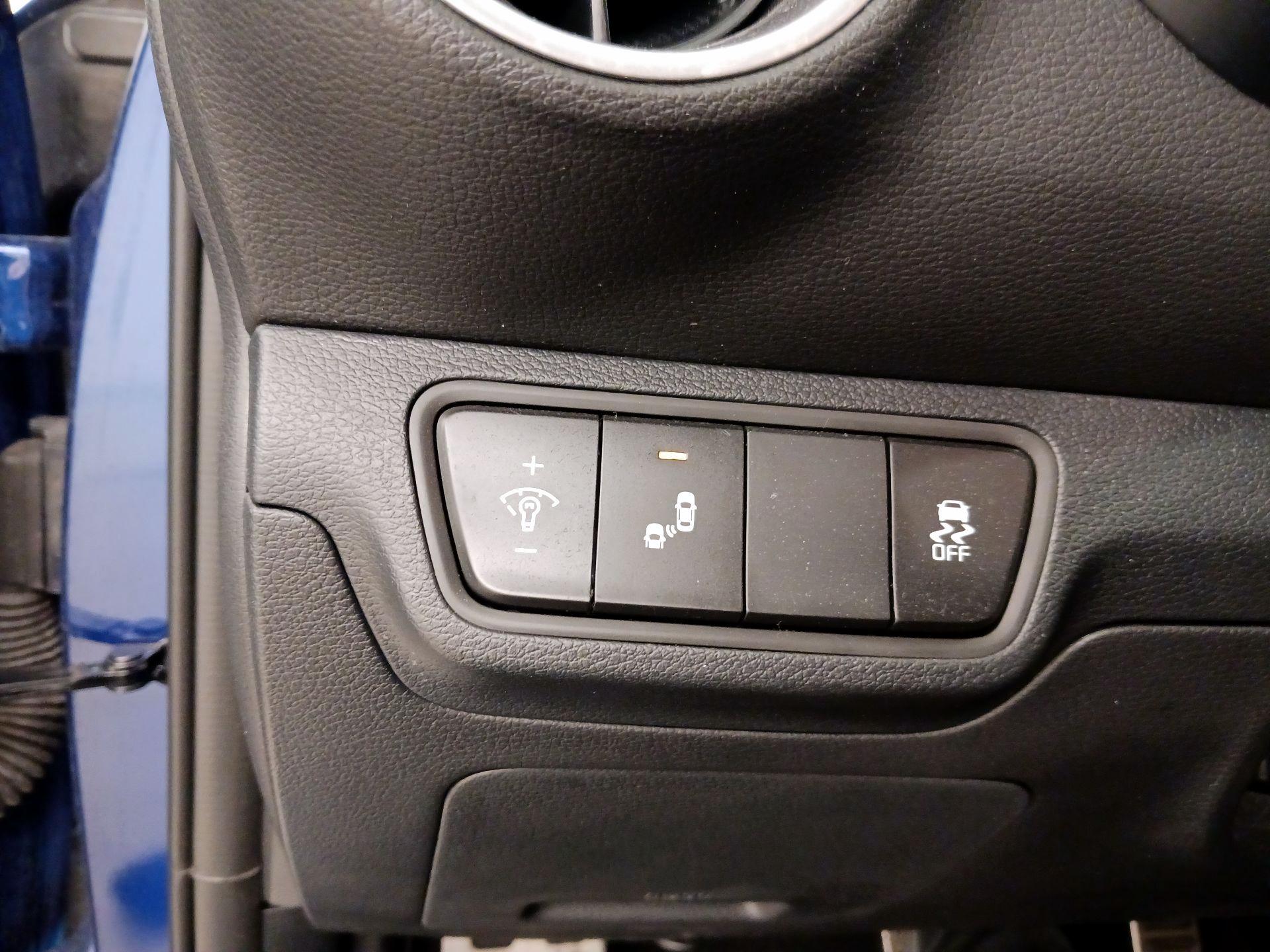 Thumbnail: 2024 Kia Forte - 13