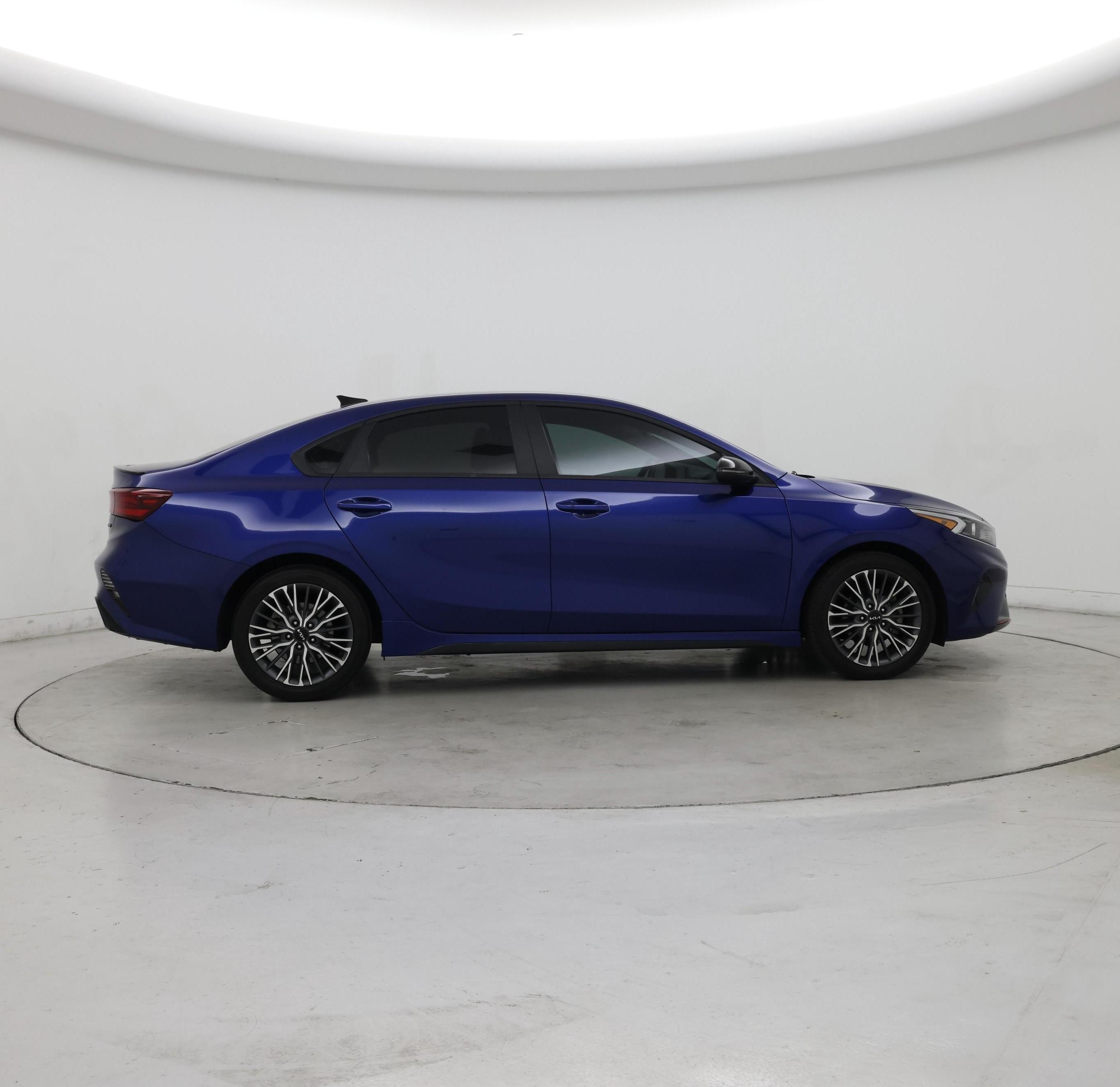 Thumbnail: 2024 Kia Forte - 7