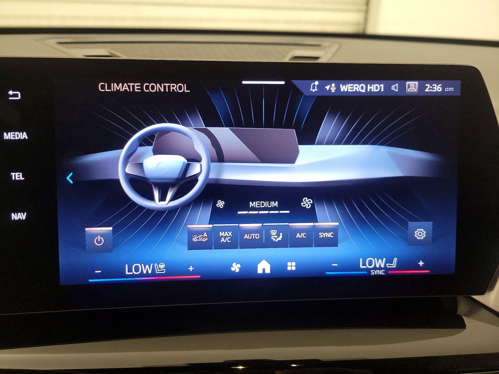 2024 BMW X1 28i - Photo 17