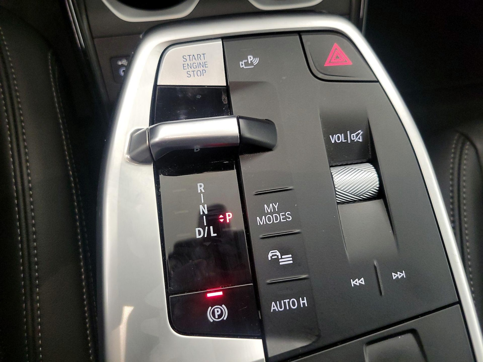 2024 BMW X1 28i - Photo 18