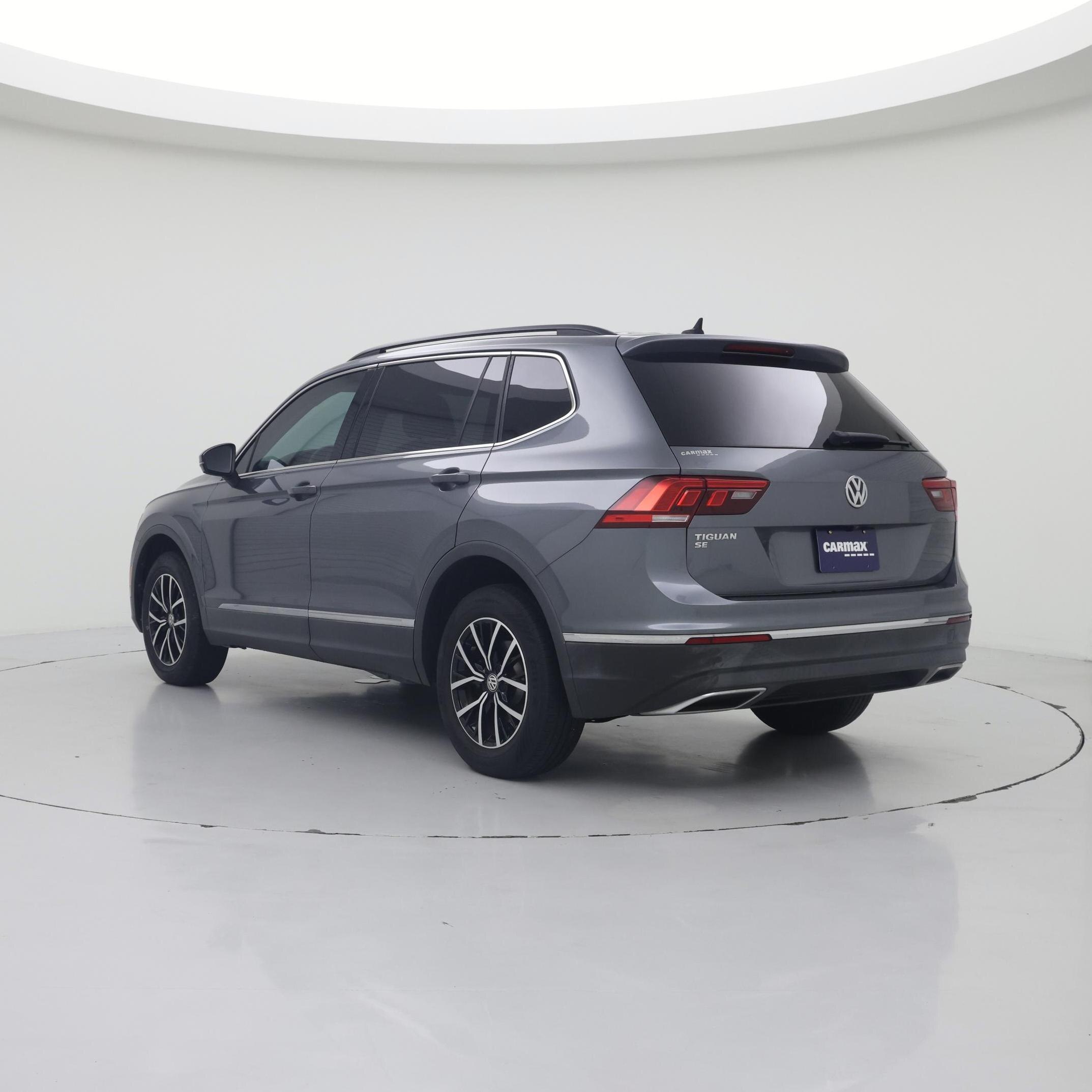 Thumbnail: 2021 Volkswagen Tiguan - 2