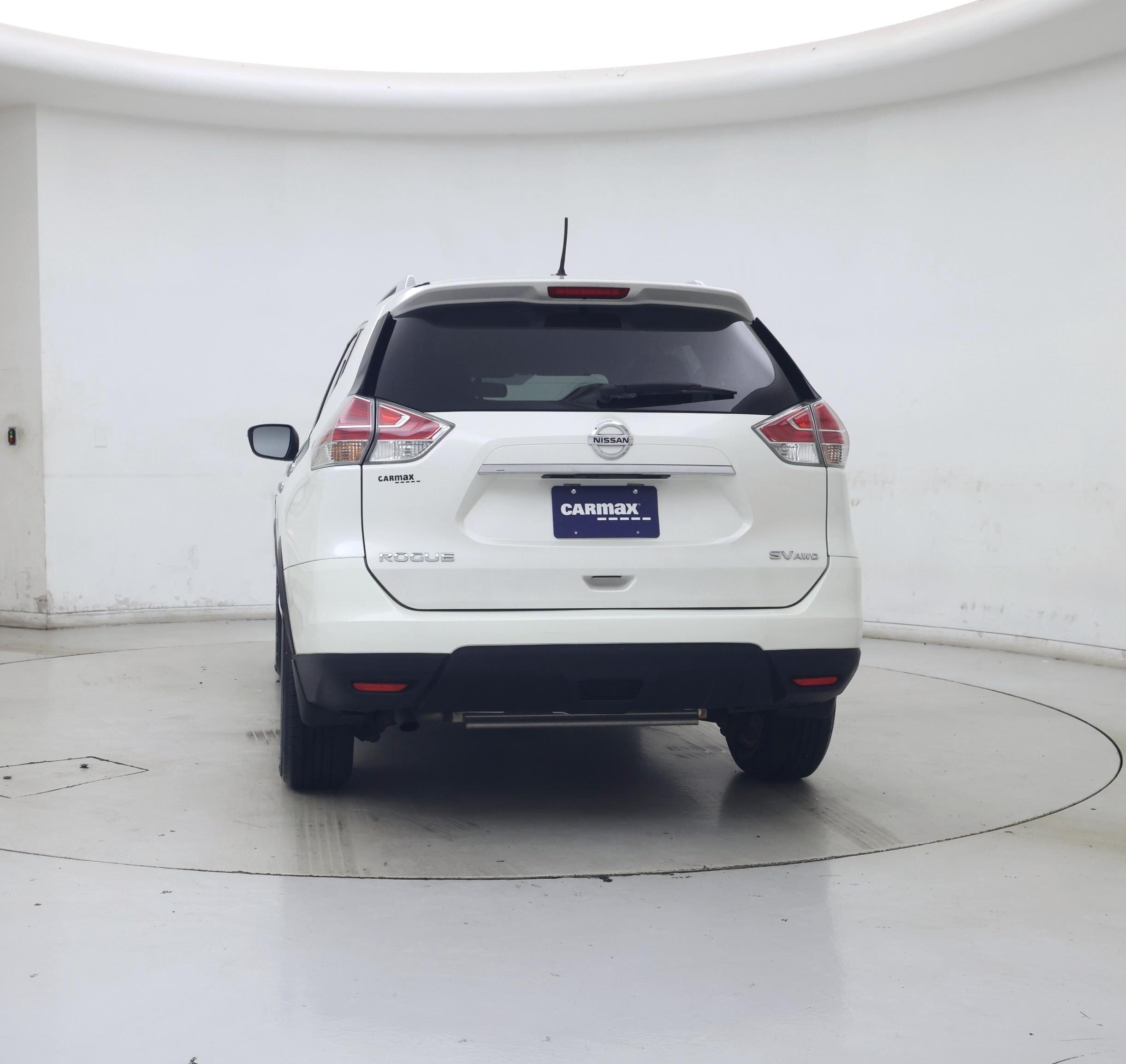 Thumbnail: 2015 Nissan Rogue - 6