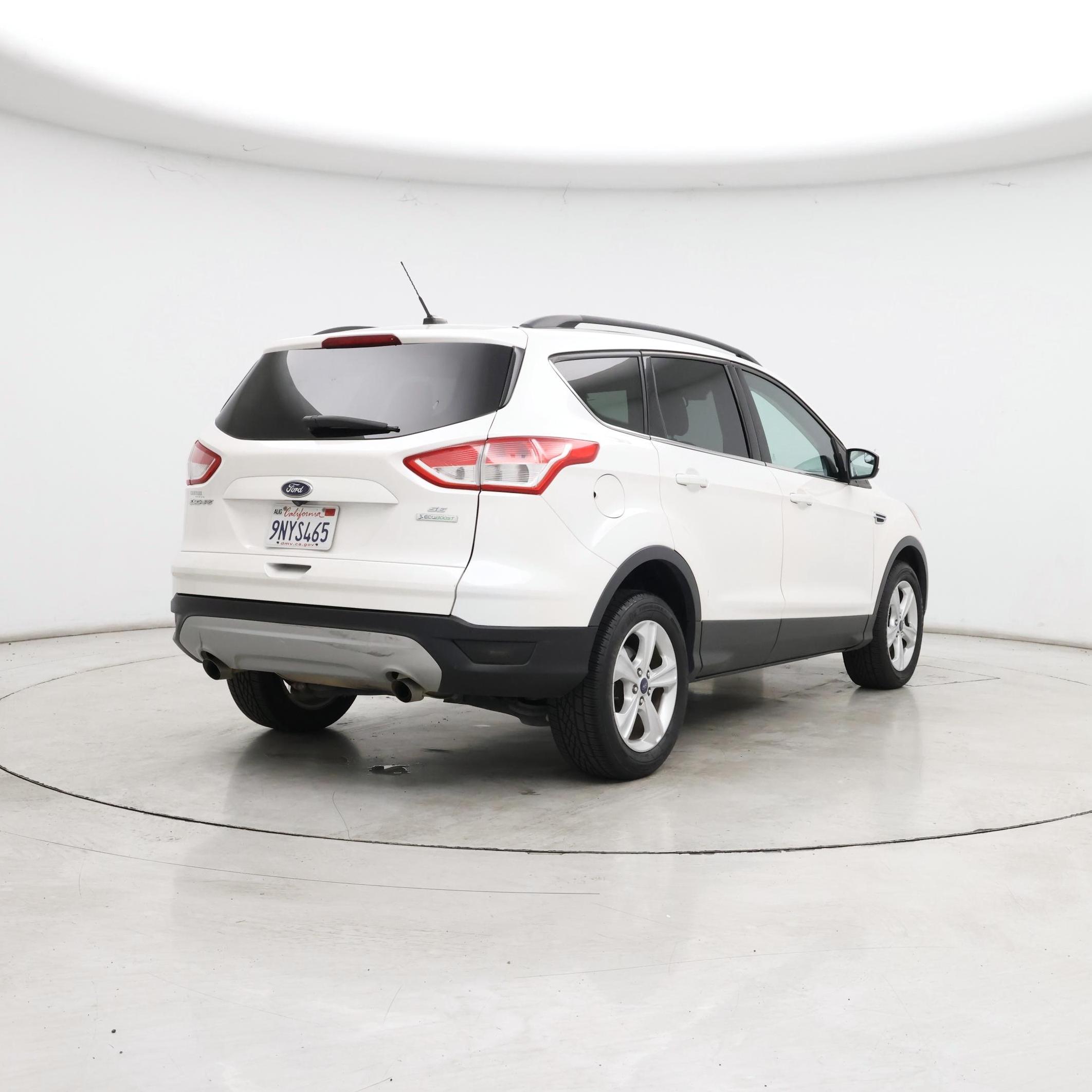 Thumbnail: 2016 Ford Escape - 8