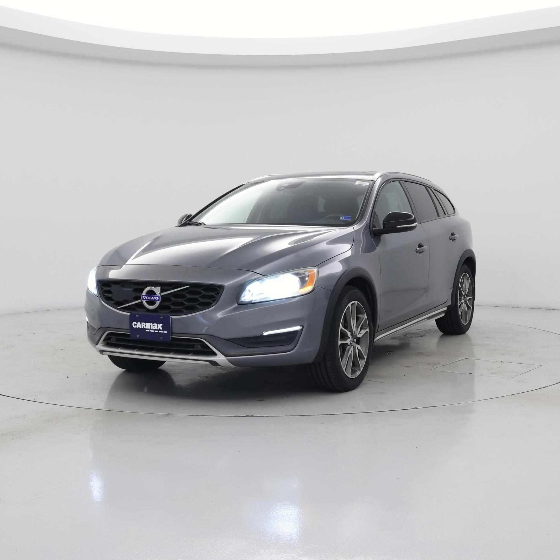 Thumbnail: 2016 Volvo S60 - 4