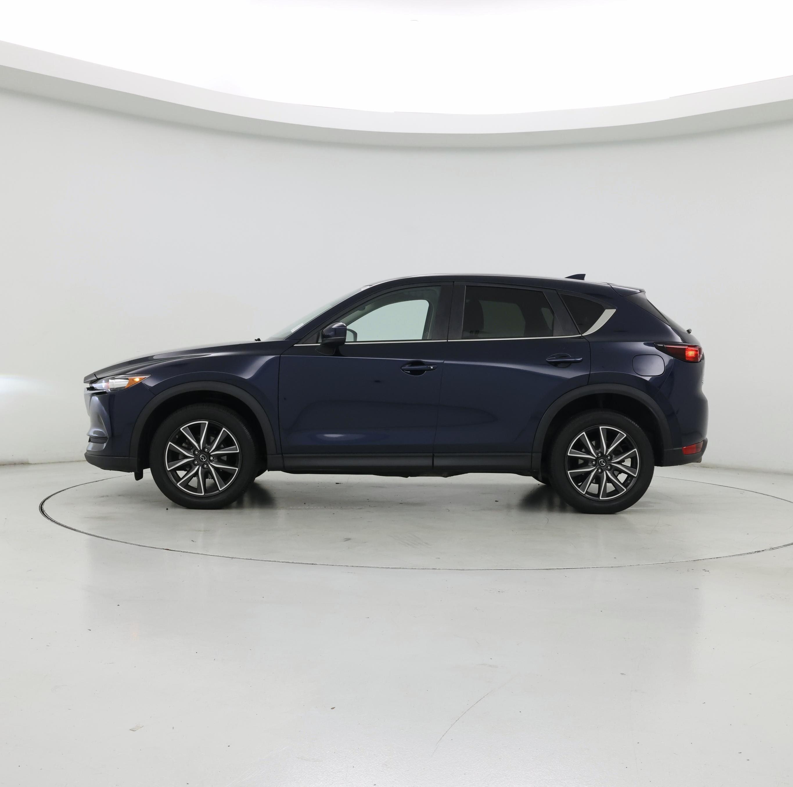 Thumbnail: 2018 Mazda CX-5 - 3