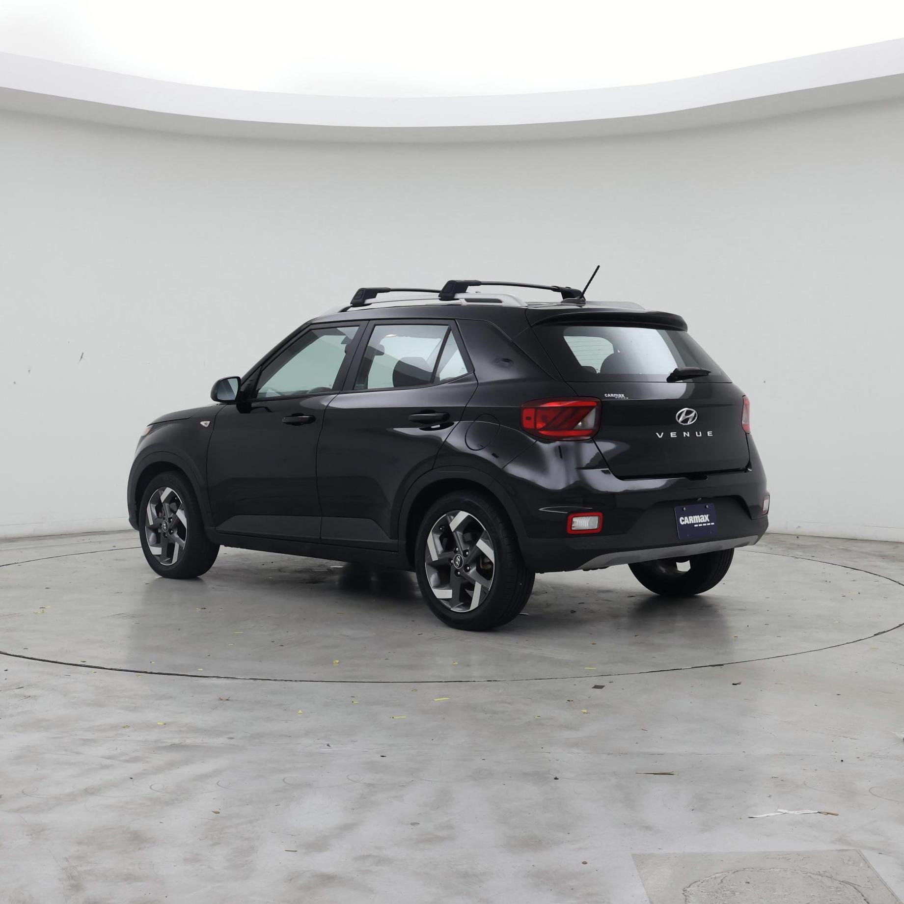 Thumbnail: 2023 Hyundai Venue - 2