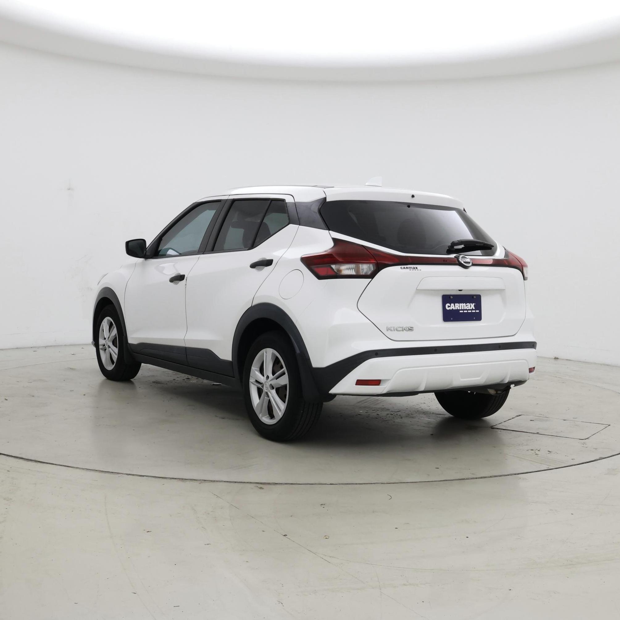 Thumbnail: 2021 Nissan Kicks - 2