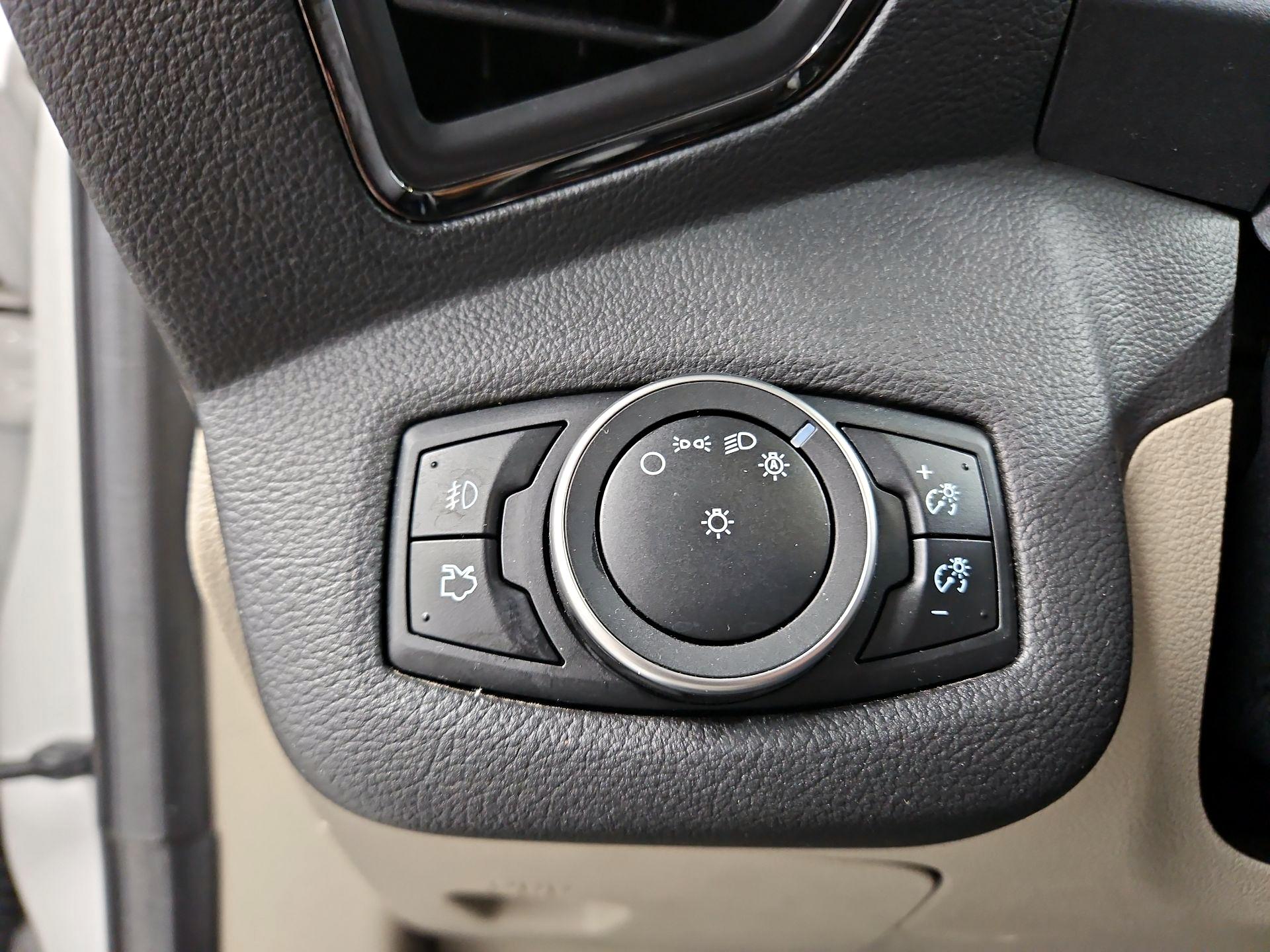 Thumbnail: 2016 Ford Escape - 13