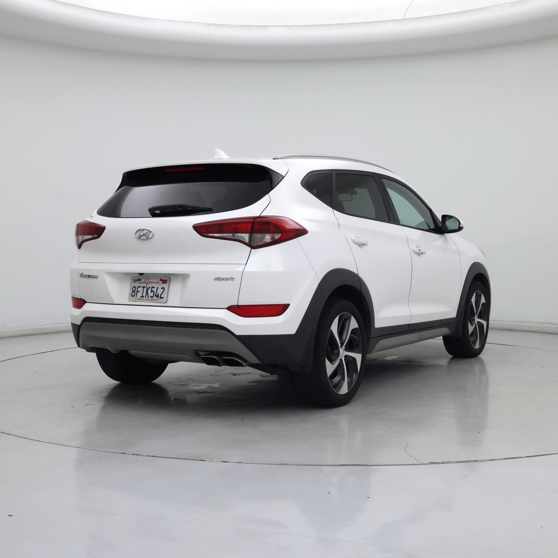 Thumbnail: 2018 Hyundai Tucson - 8