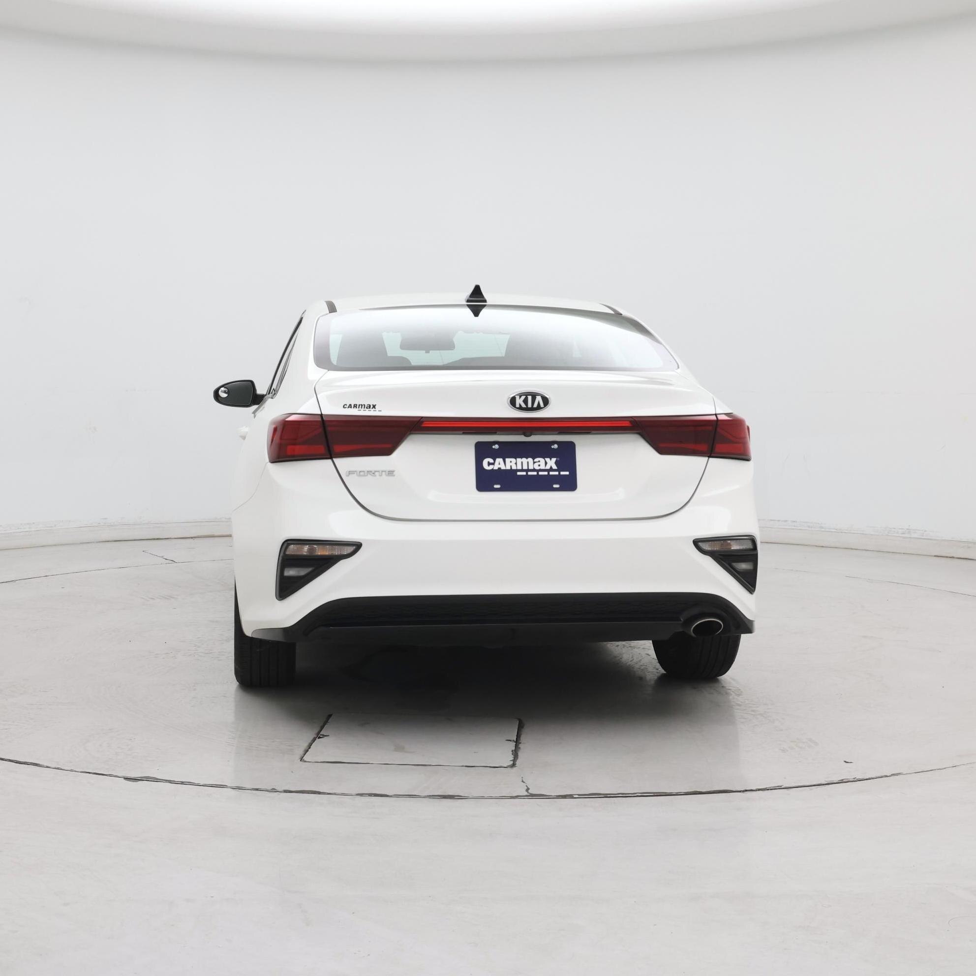 Thumbnail: 2019 Kia Forte - 6