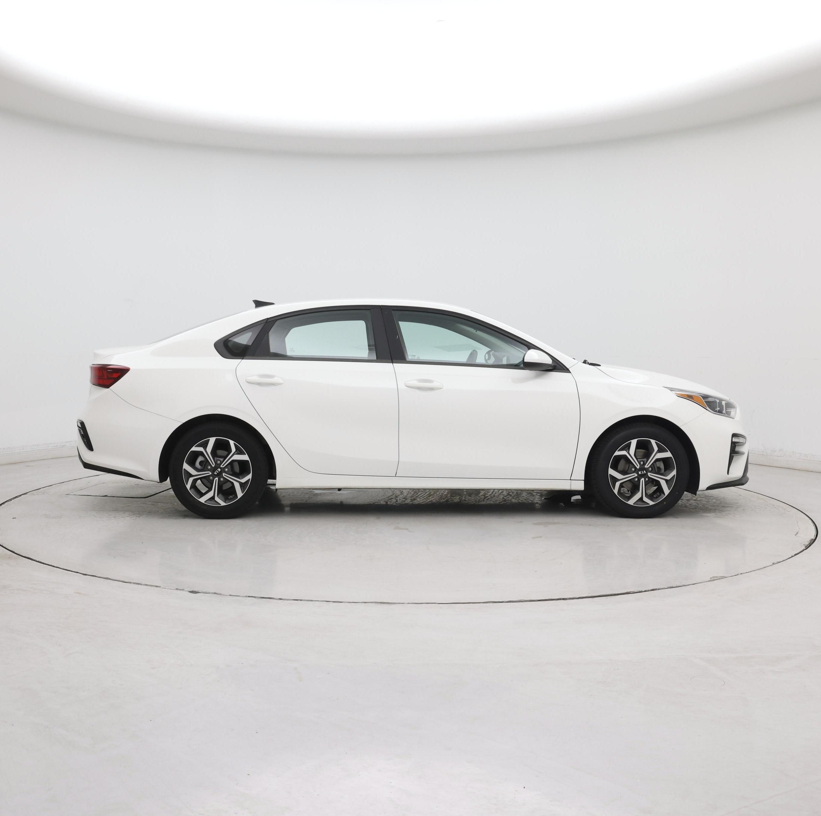 Thumbnail: 2019 Kia Forte - 7