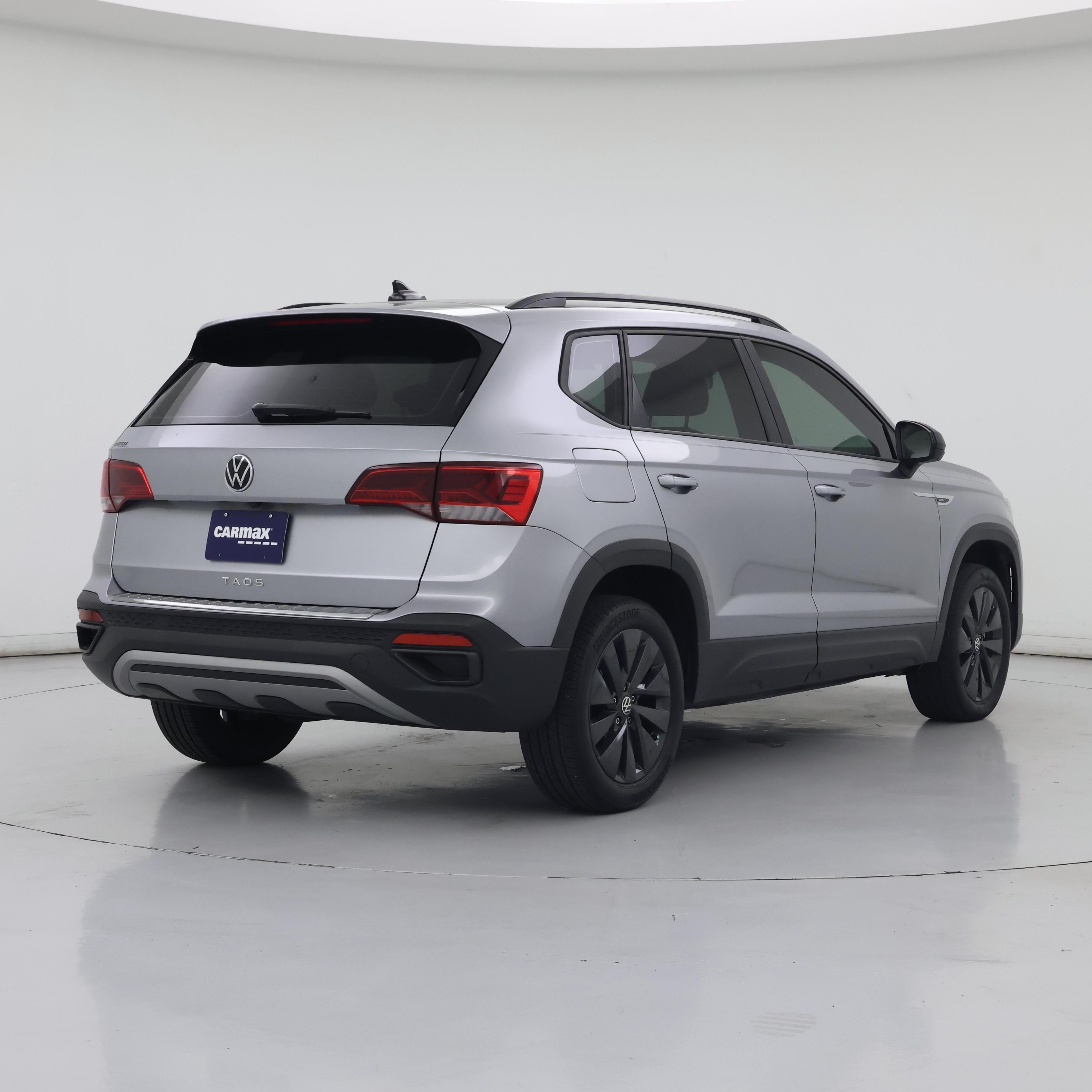 Thumbnail: 2024 Volkswagen Taos - 8