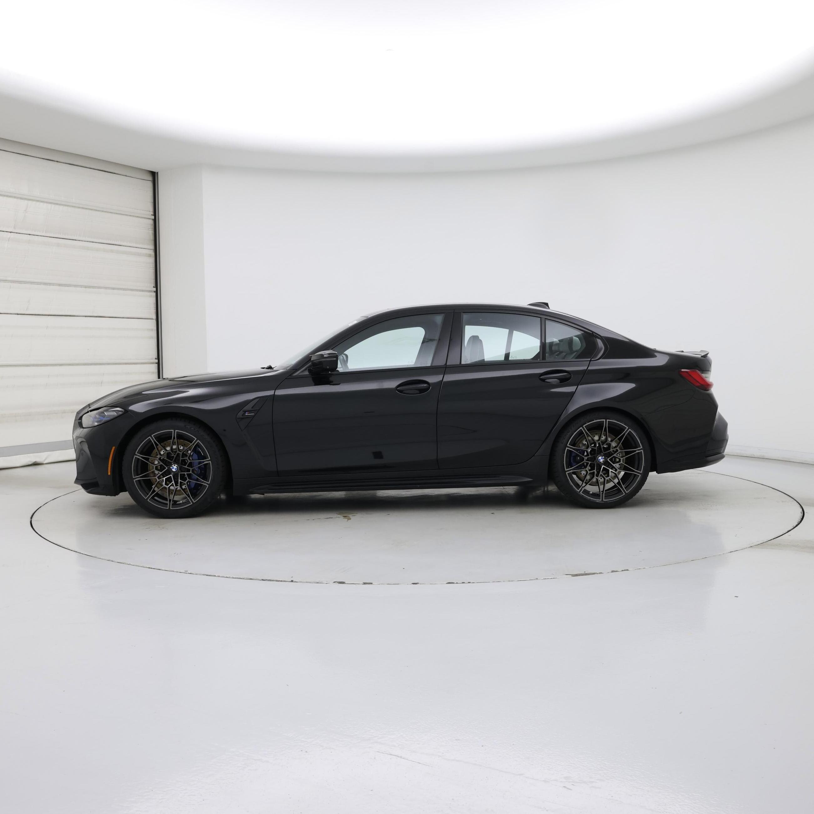 Thumbnail: 2022 BMW M3 - 3