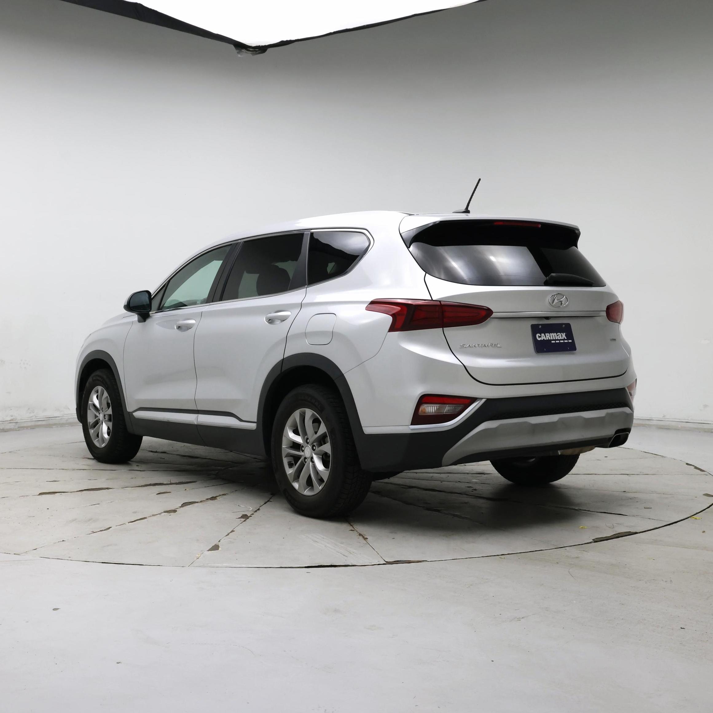 Thumbnail: 2019 Hyundai Santa Fe - 2
