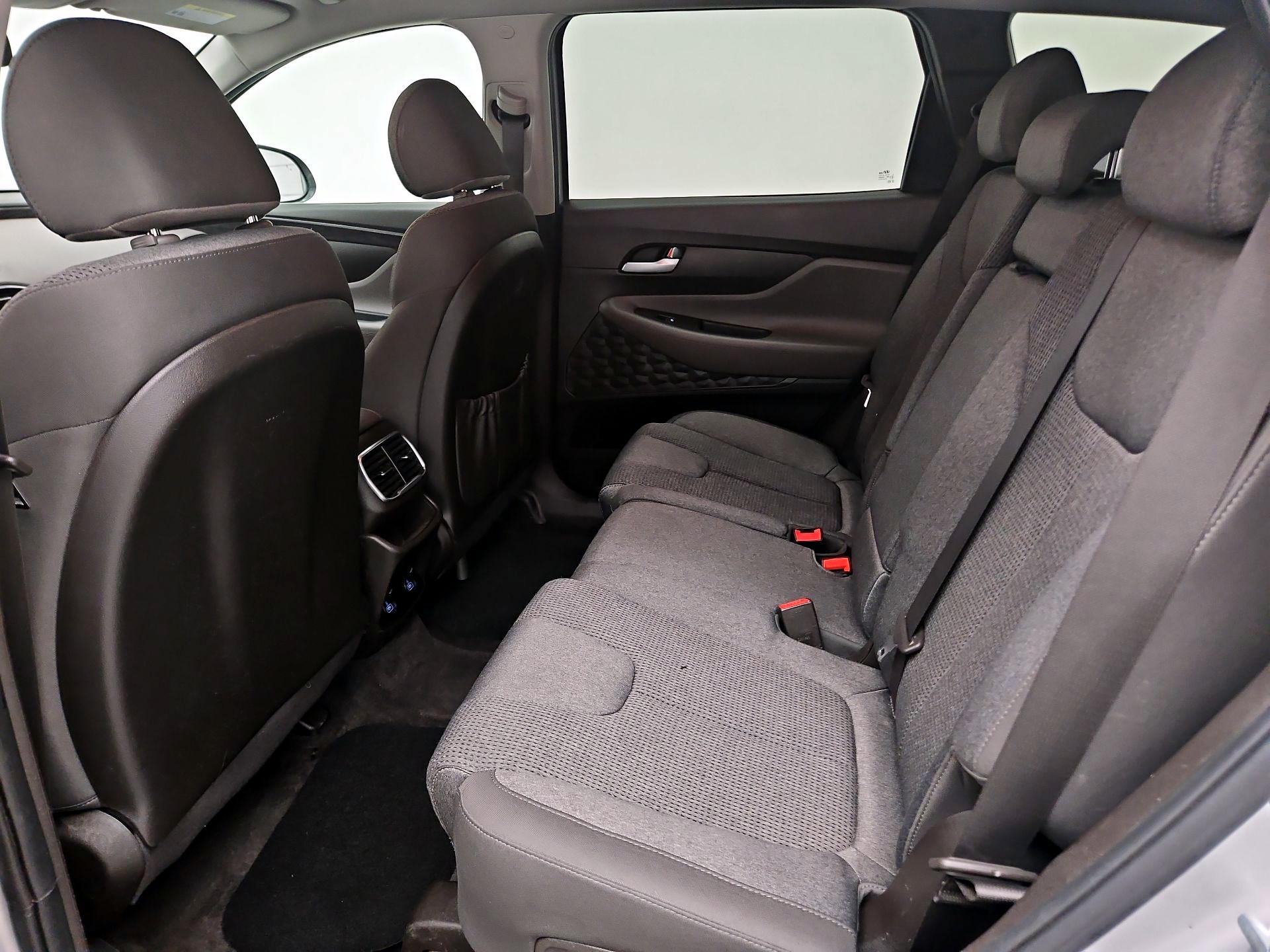 Thumbnail: 2019 Hyundai Santa Fe - 19