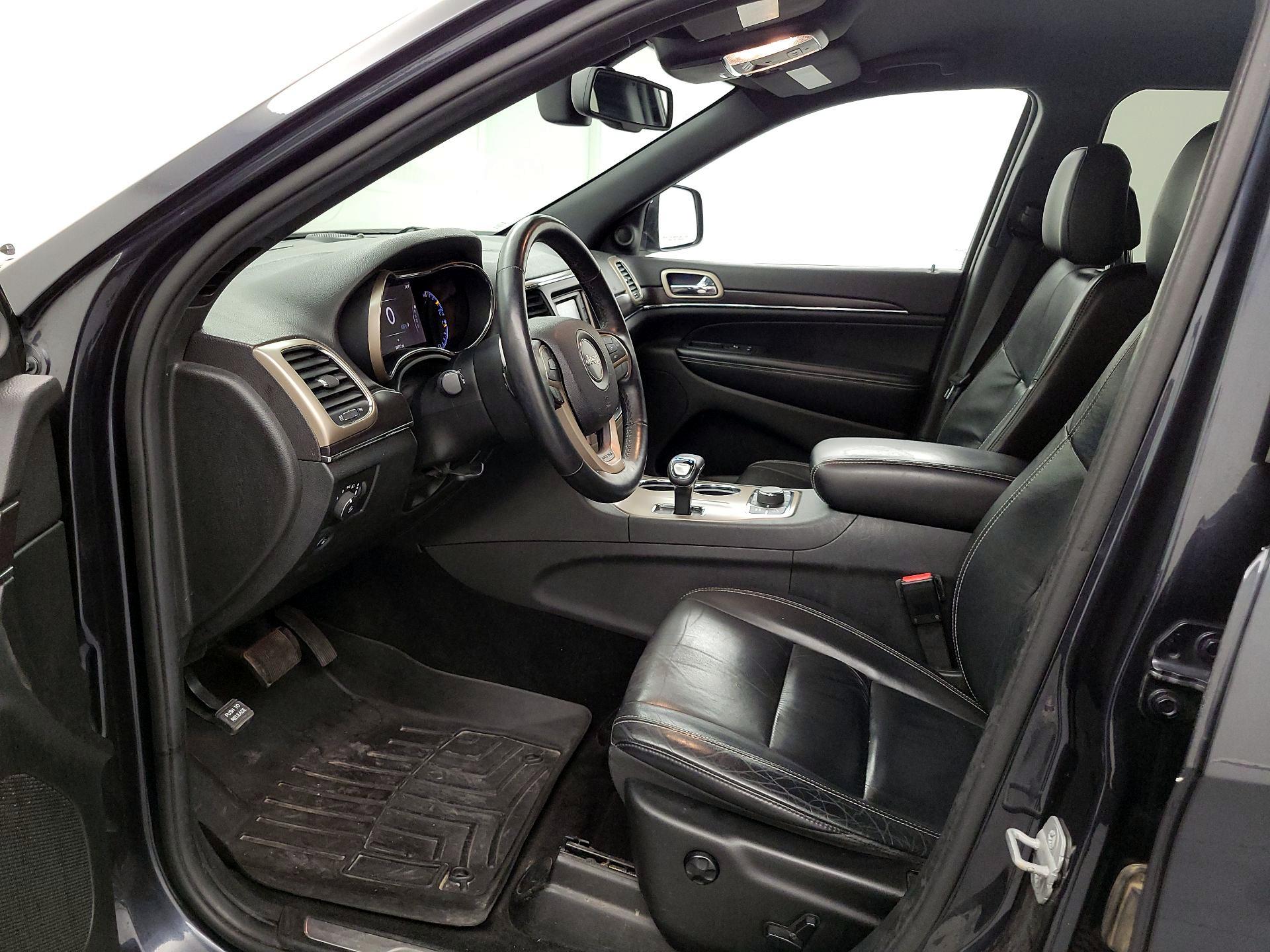 Thumbnail: 2014 Jeep Grand Cherokee - 11