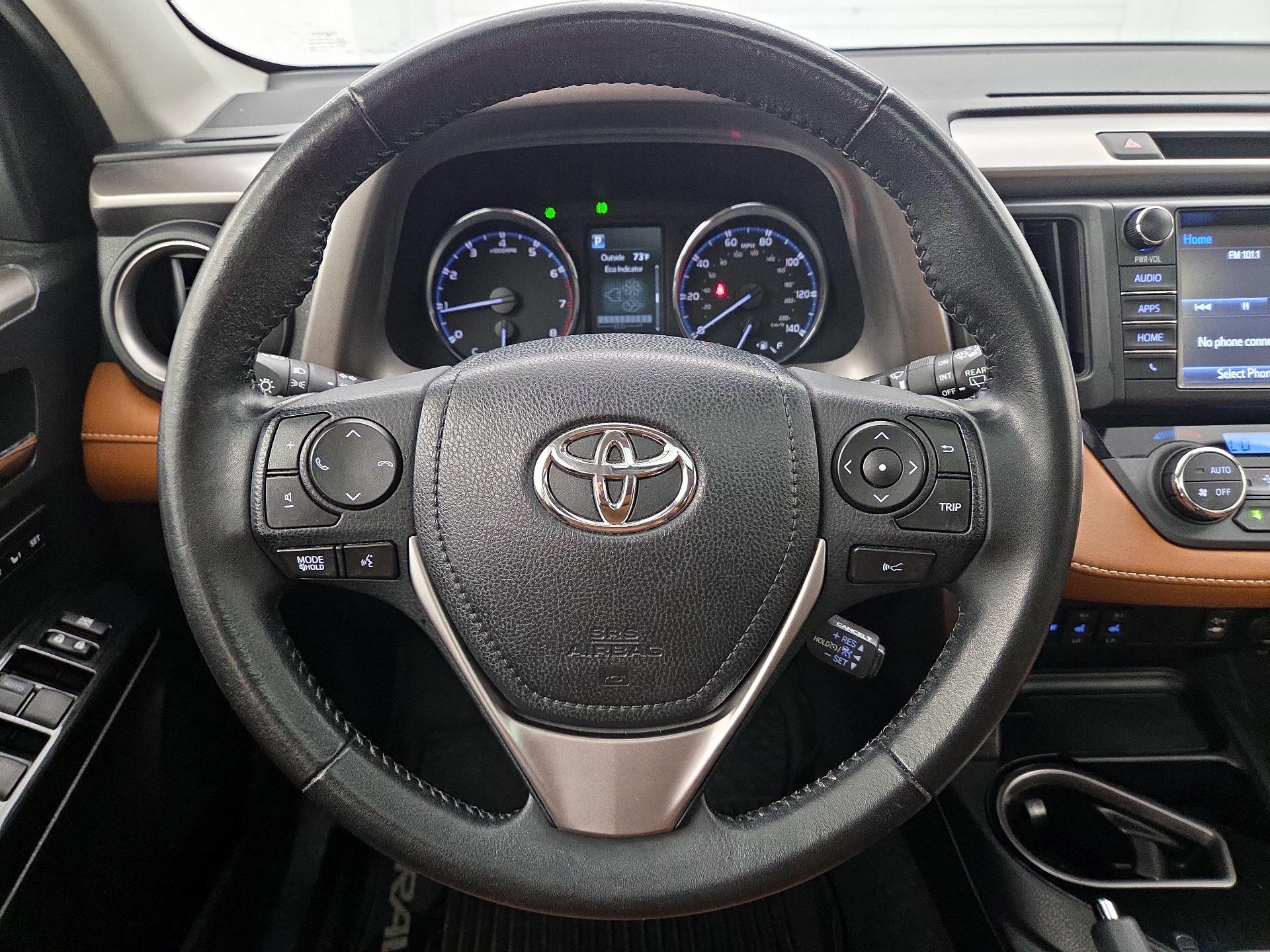 Thumbnail: 2017 Toyota RAV4 - 10