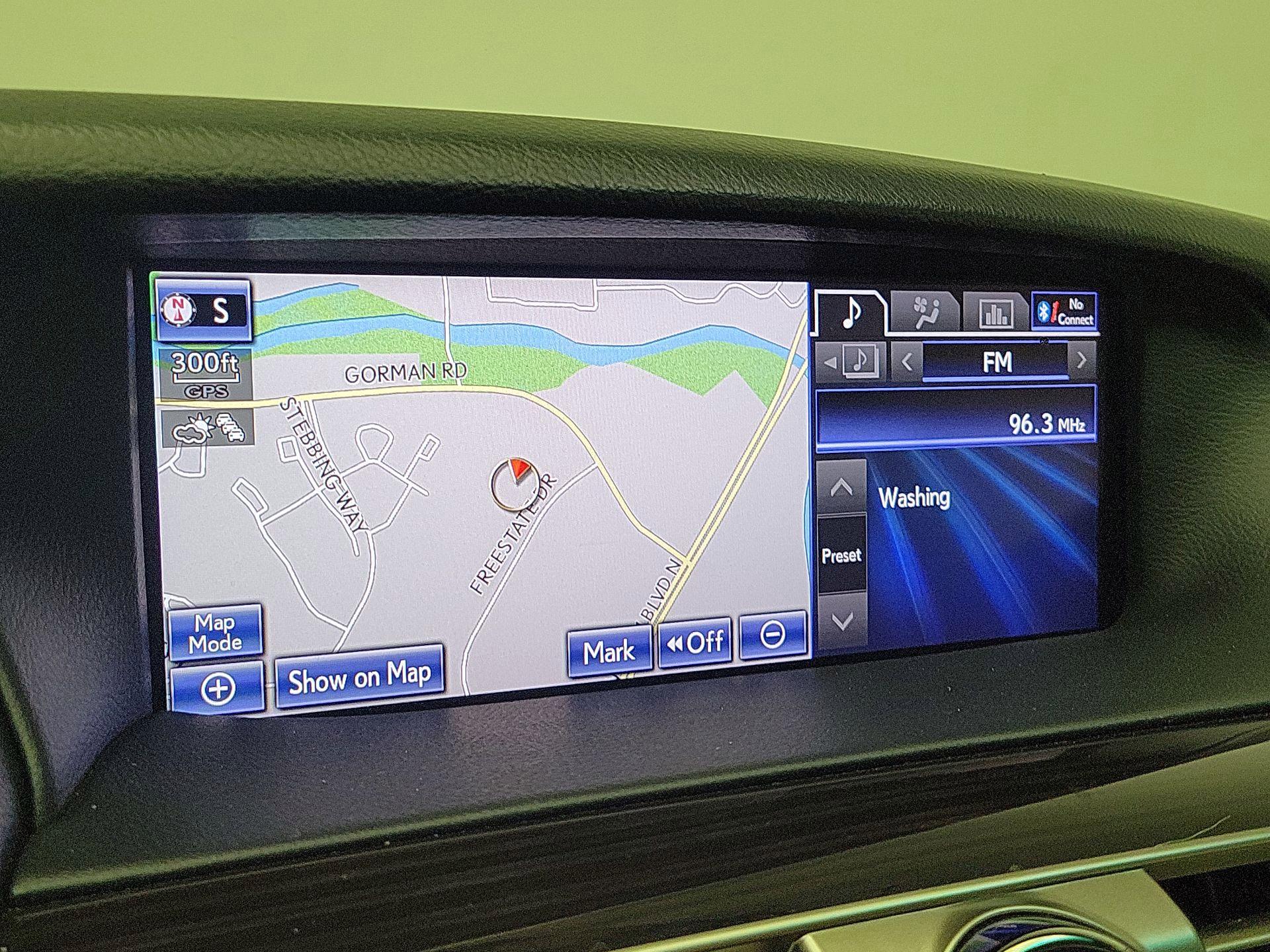 Thumbnail: 2014 Lexus LS - 14