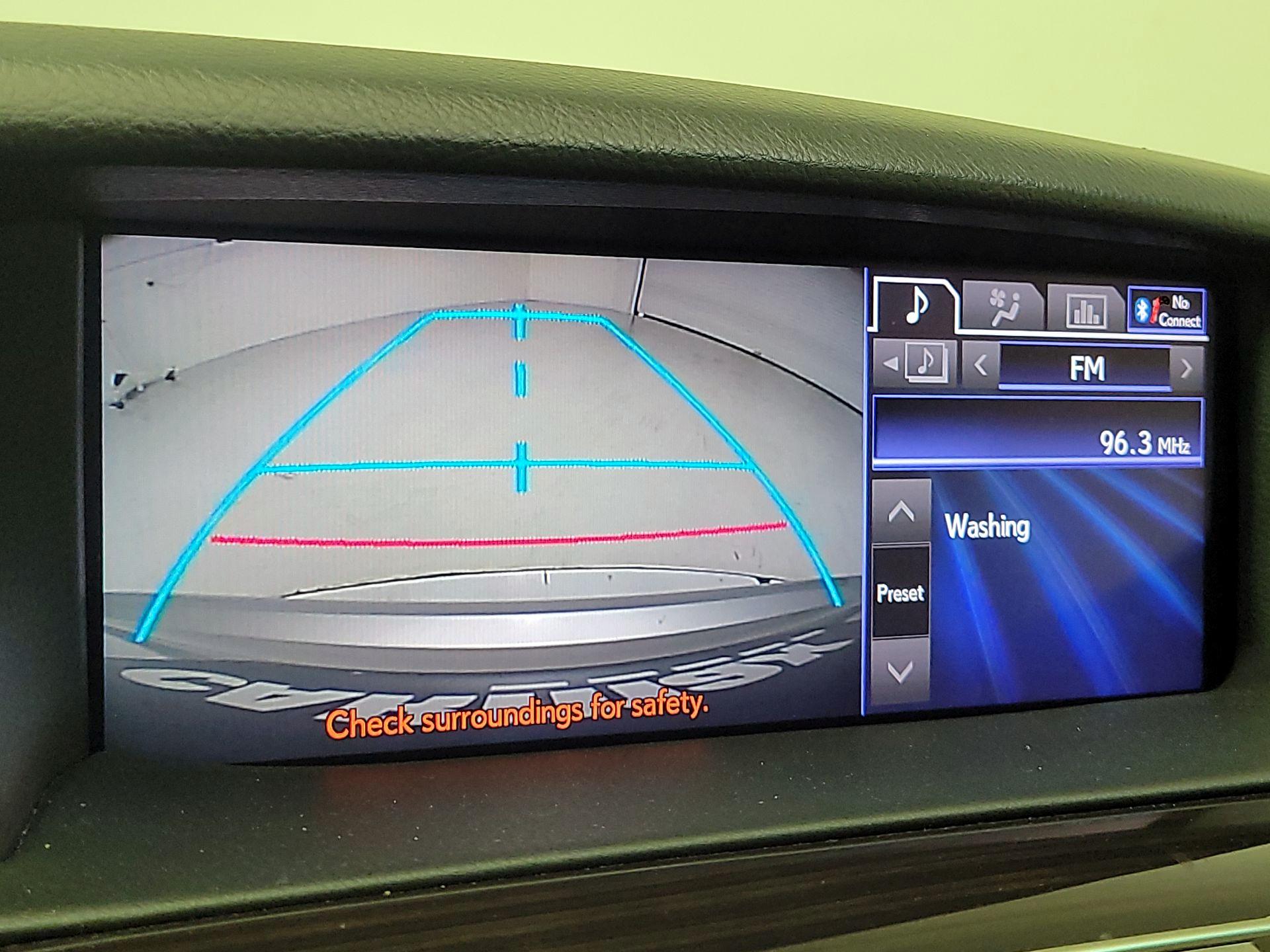Thumbnail: 2014 Lexus LS - 15