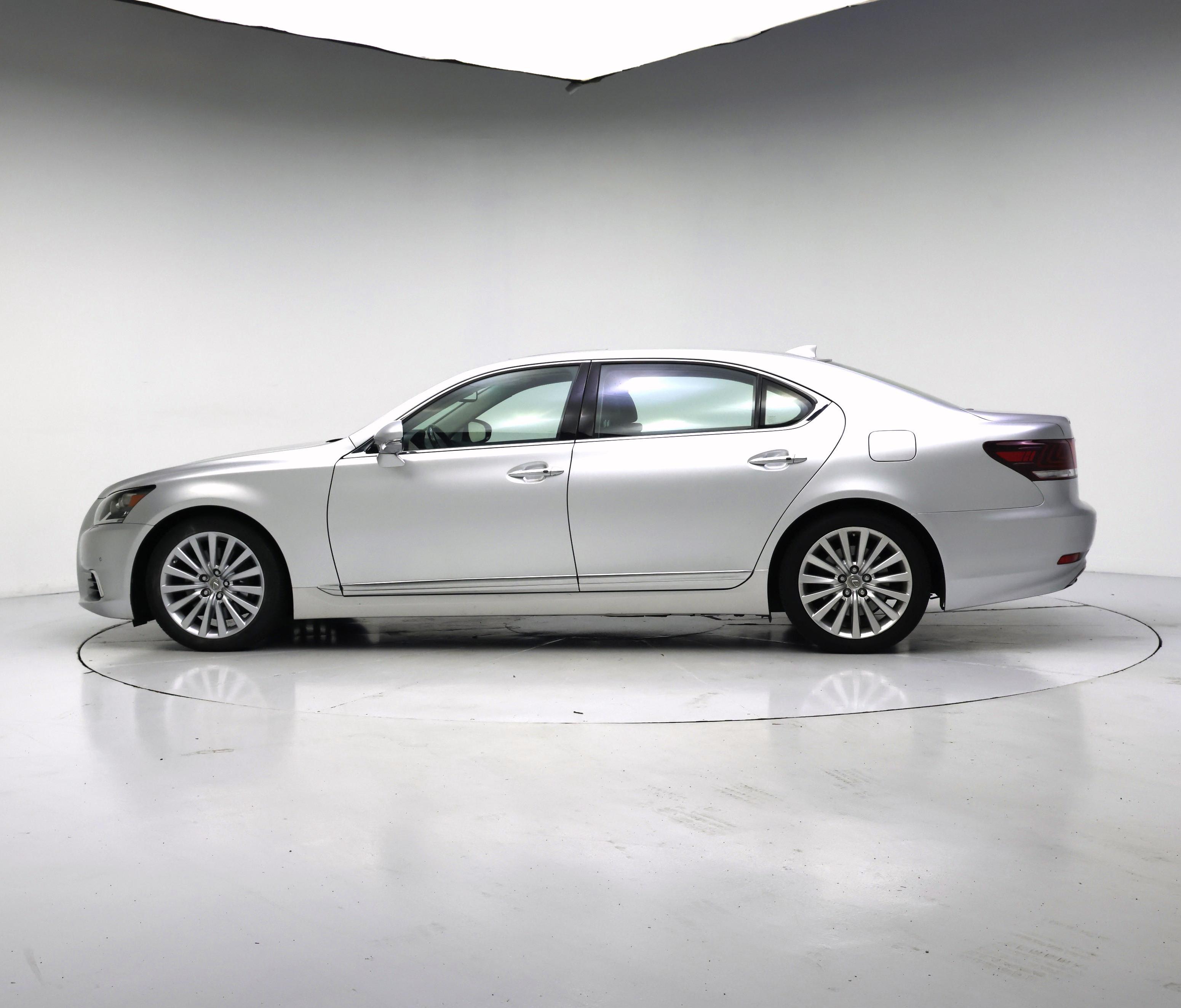 Thumbnail: 2014 Lexus LS - 3