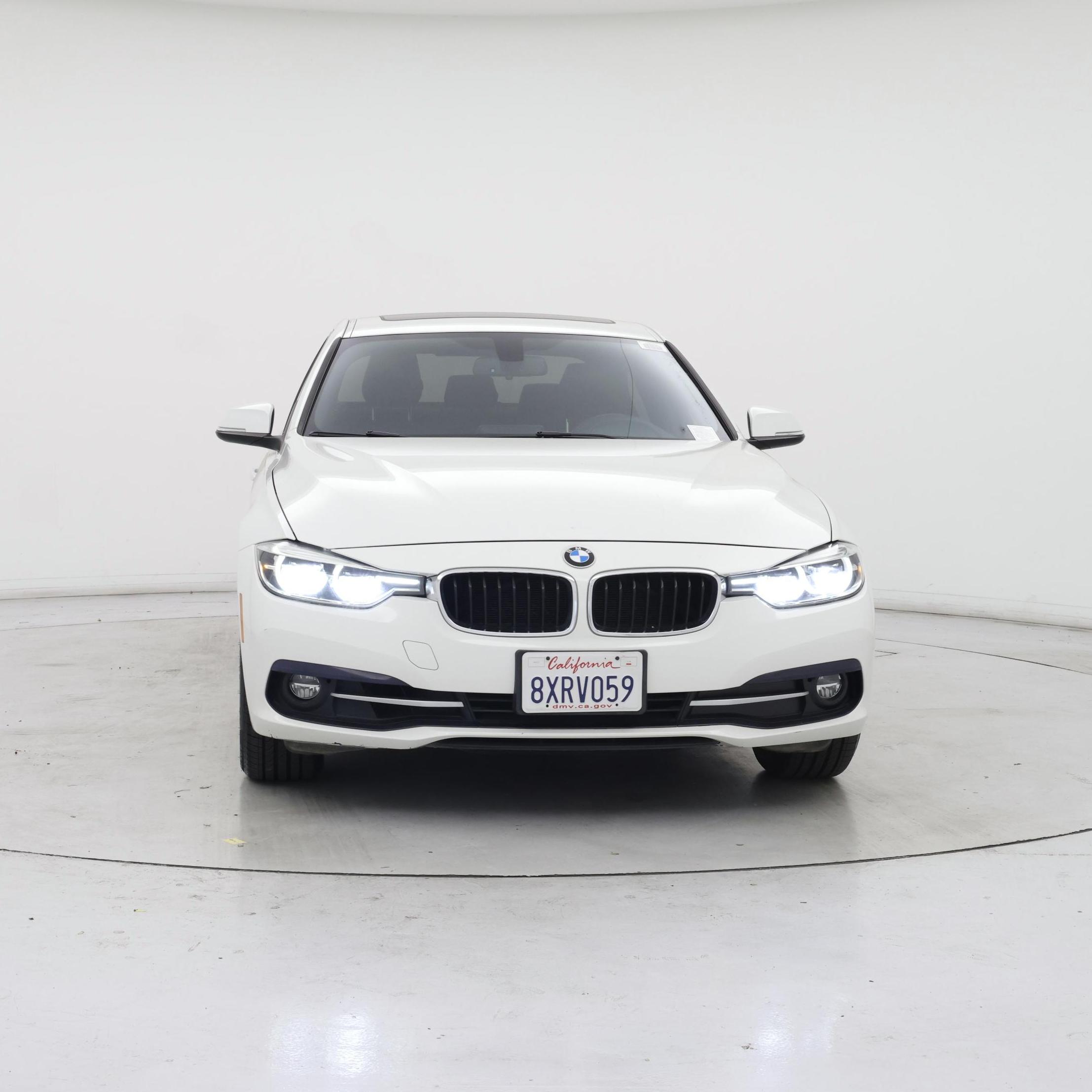 Thumbnail: 2018 BMW 3 Series - 5