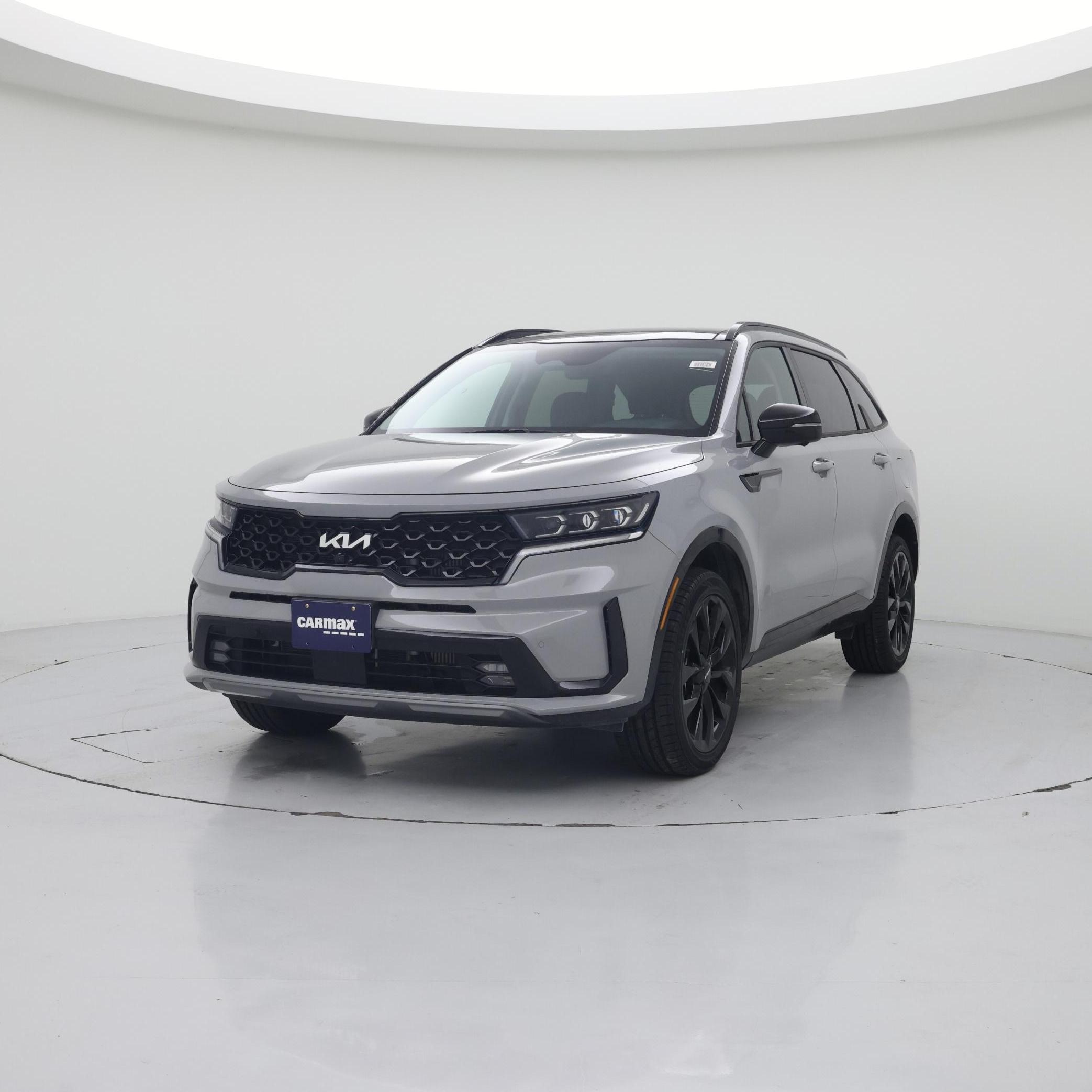 Thumbnail: 2023 Kia Sorento - 4