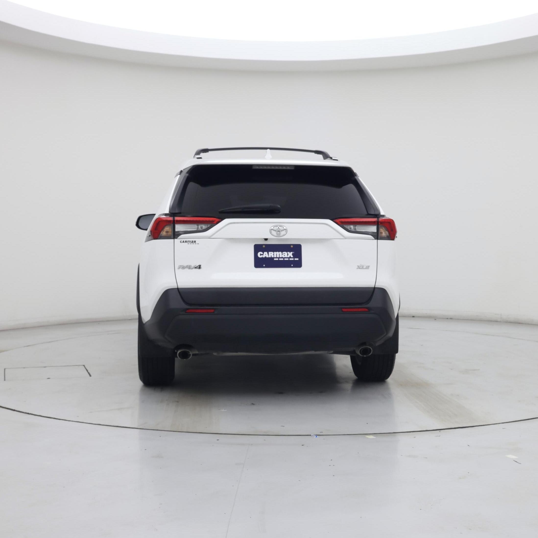 Thumbnail: 2022 Toyota RAV4 - 6