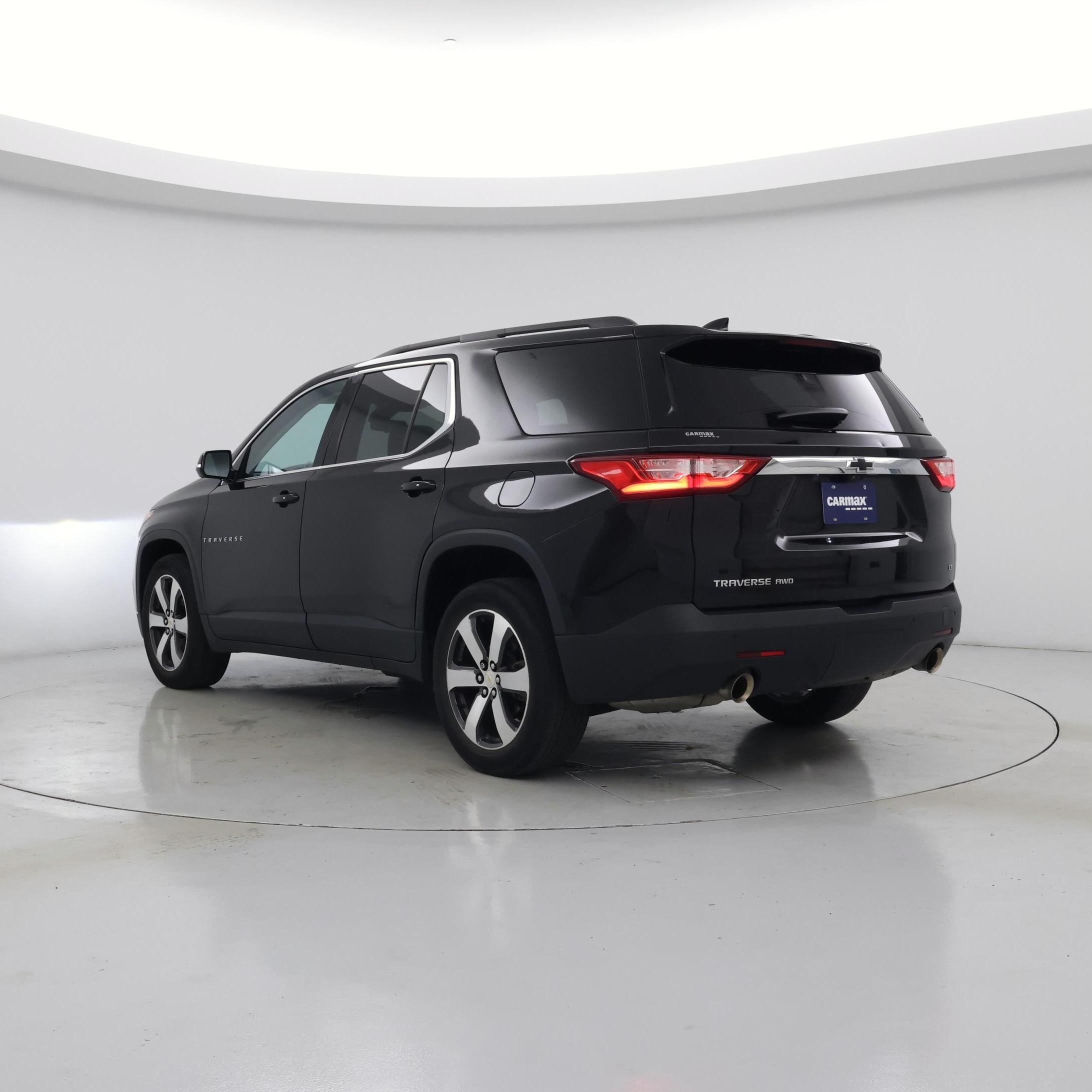 Thumbnail: 2020 Chevrolet Traverse - 2