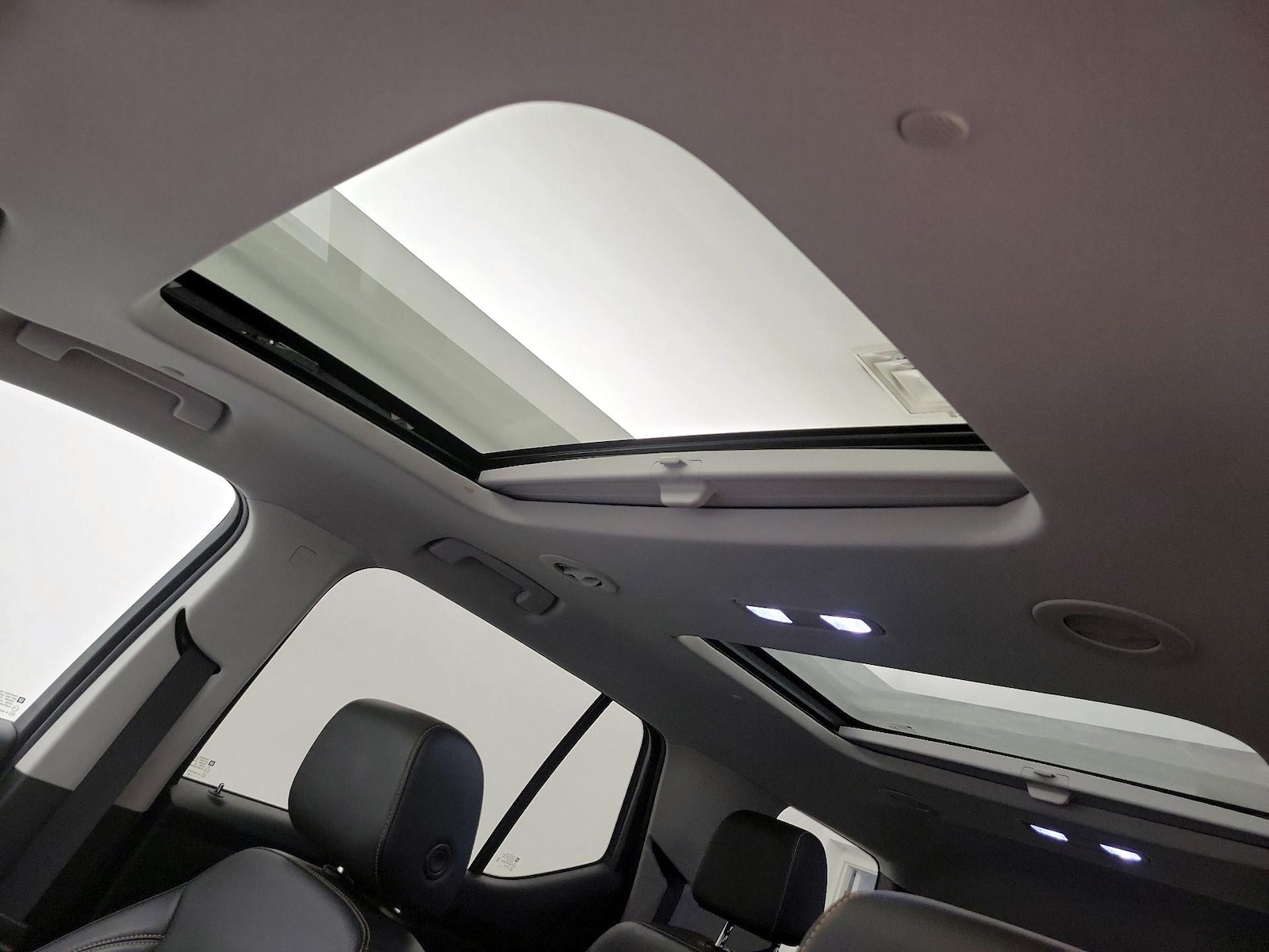 2020 Chevrolet Traverse 3LT - Photo 21