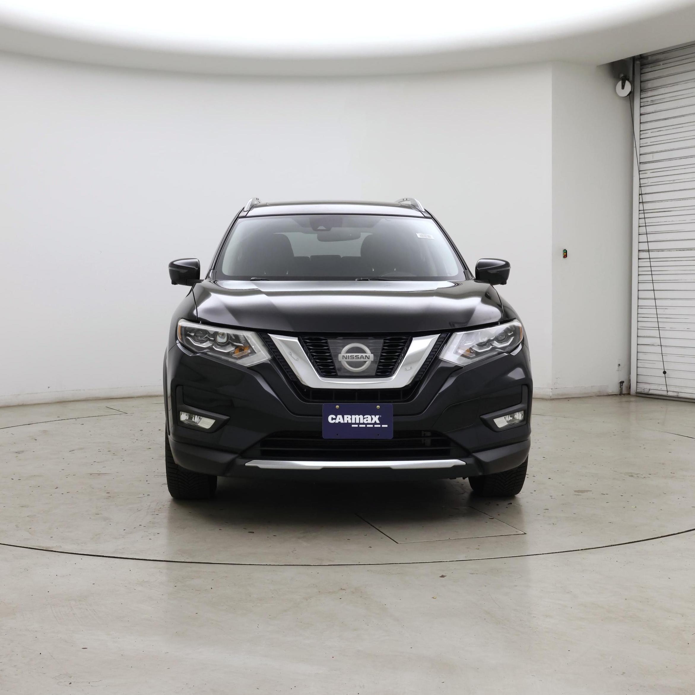 Thumbnail: 2017 Nissan Rogue - 5