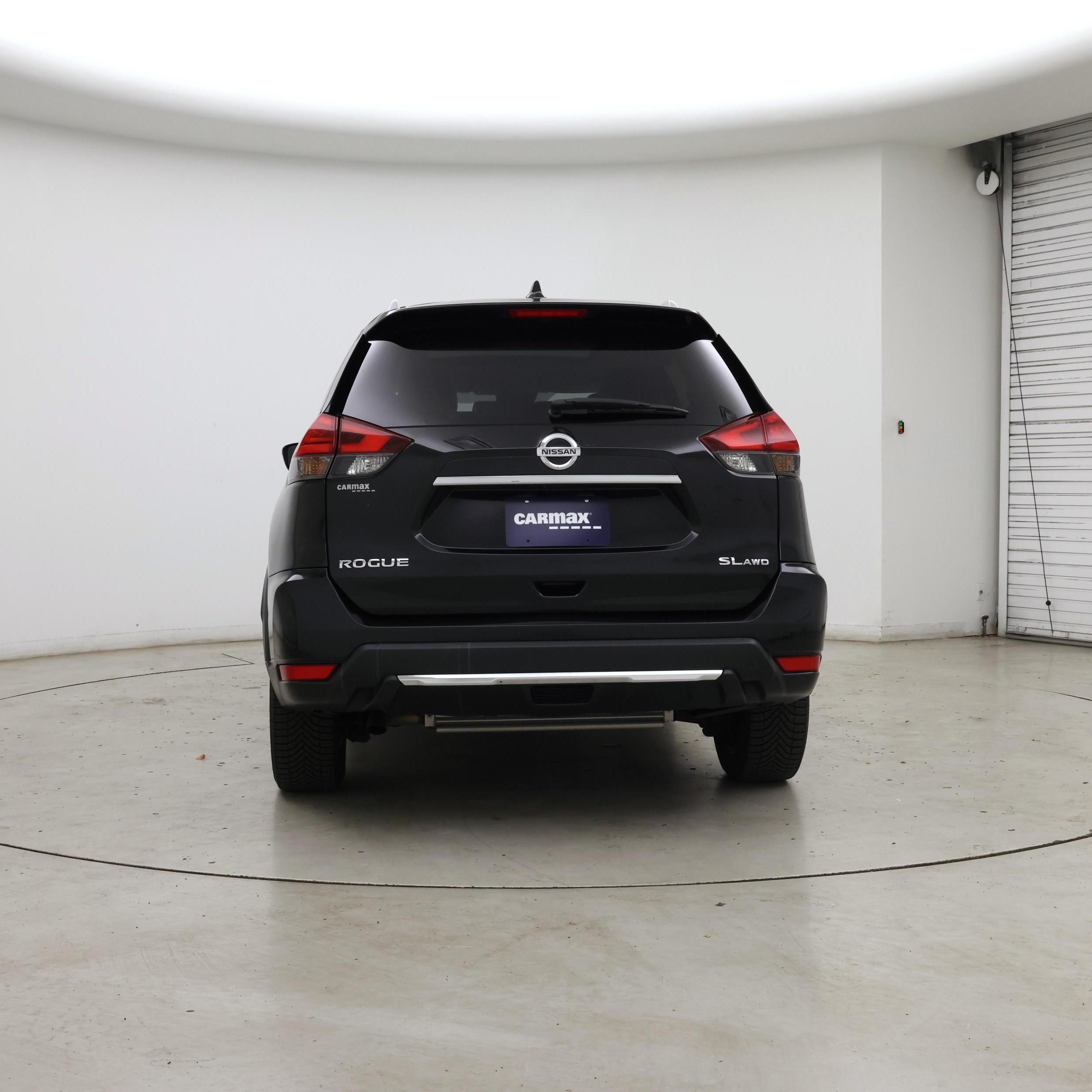Thumbnail: 2017 Nissan Rogue - 6