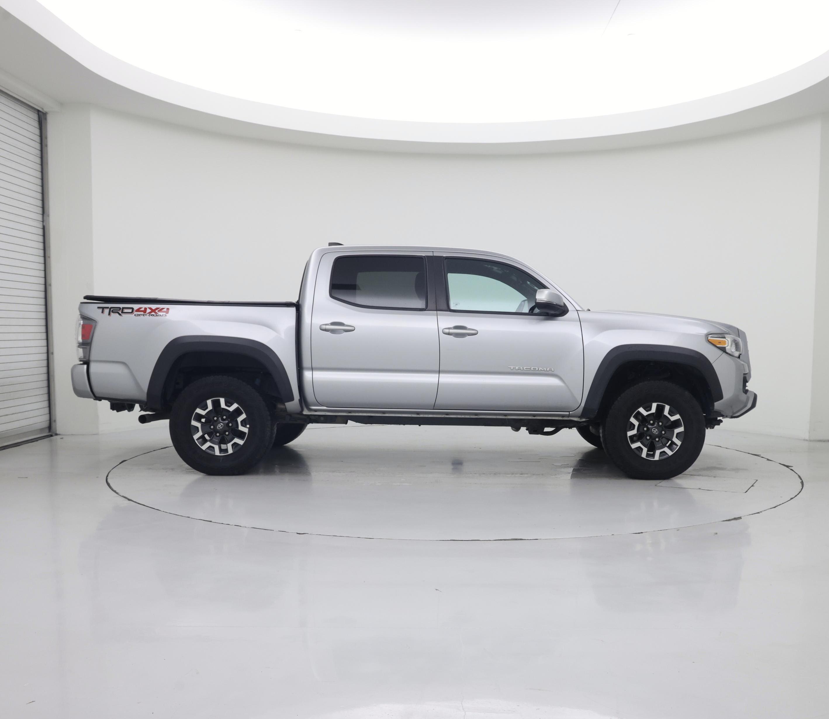 Thumbnail: 2023 Toyota Tacoma - 7