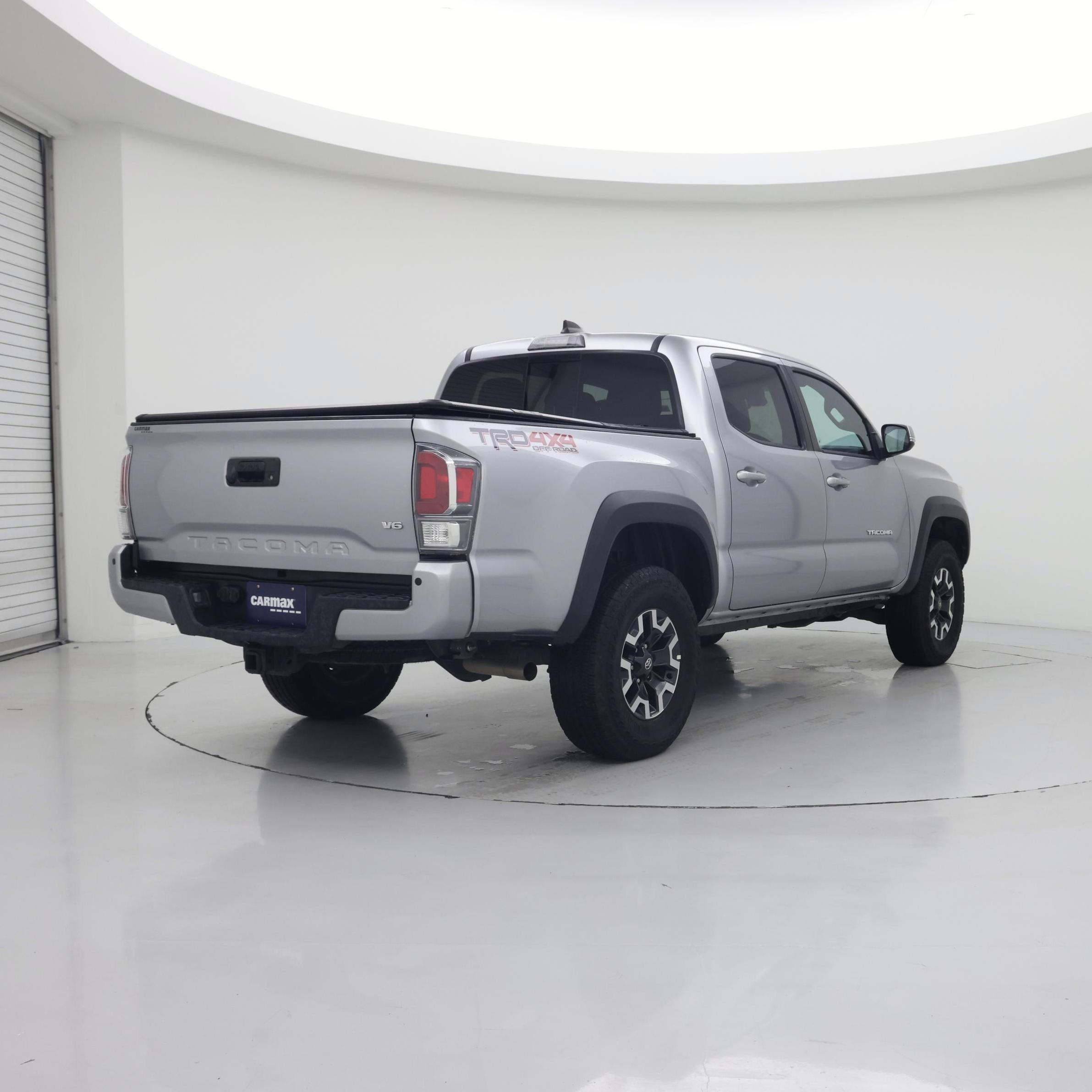 Thumbnail: 2023 Toyota Tacoma - 8