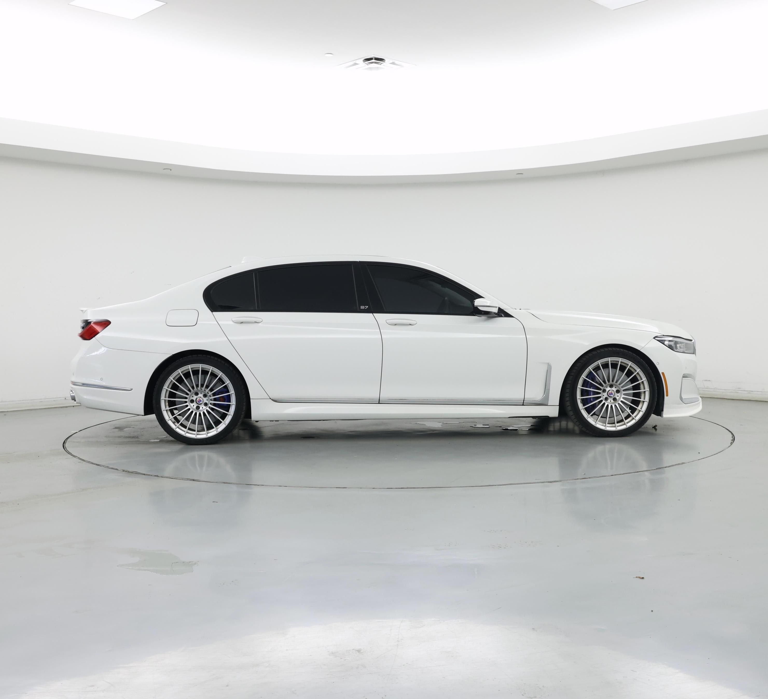 Thumbnail: 2021 BMW 7 Series - 7