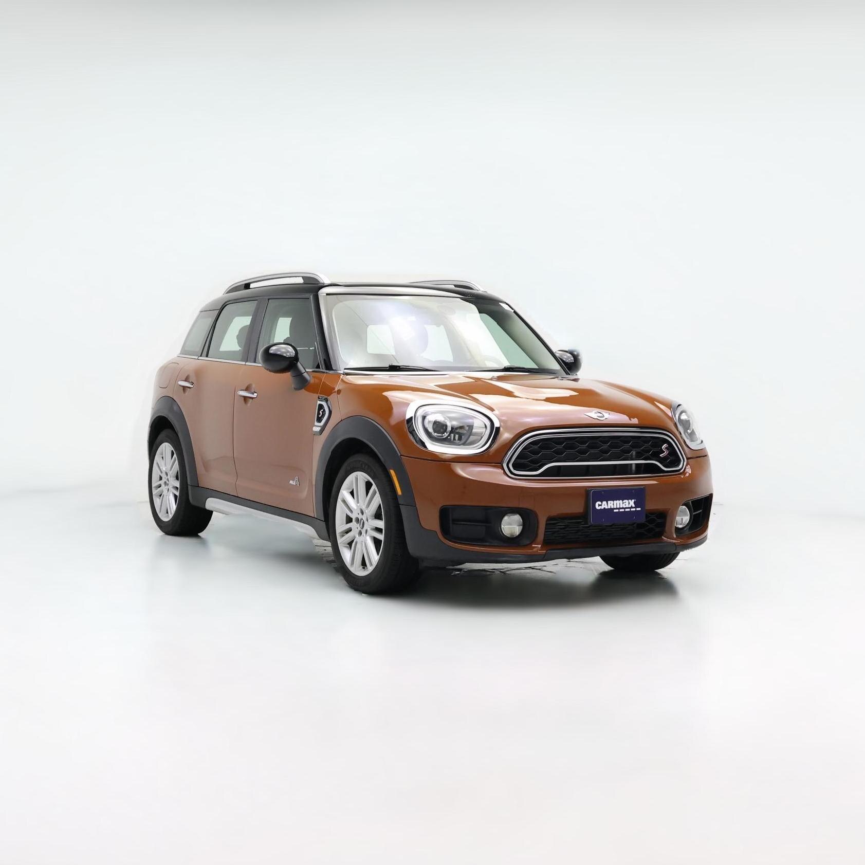 Thumbnail: 2017 MINI Cooper Countryman - 1