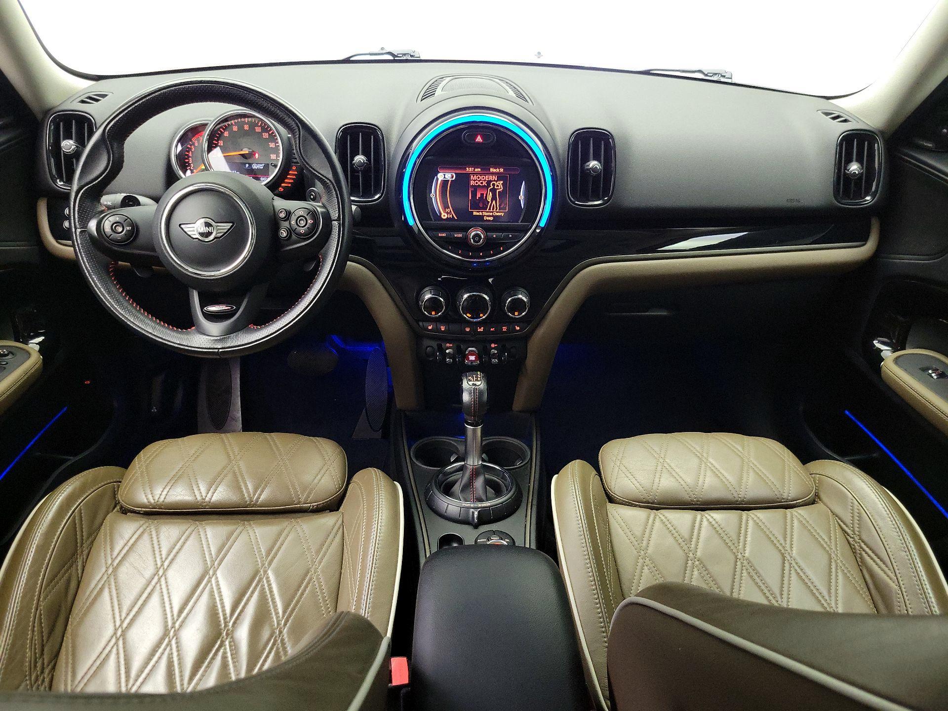 Thumbnail: 2017 MINI Cooper Countryman - 9