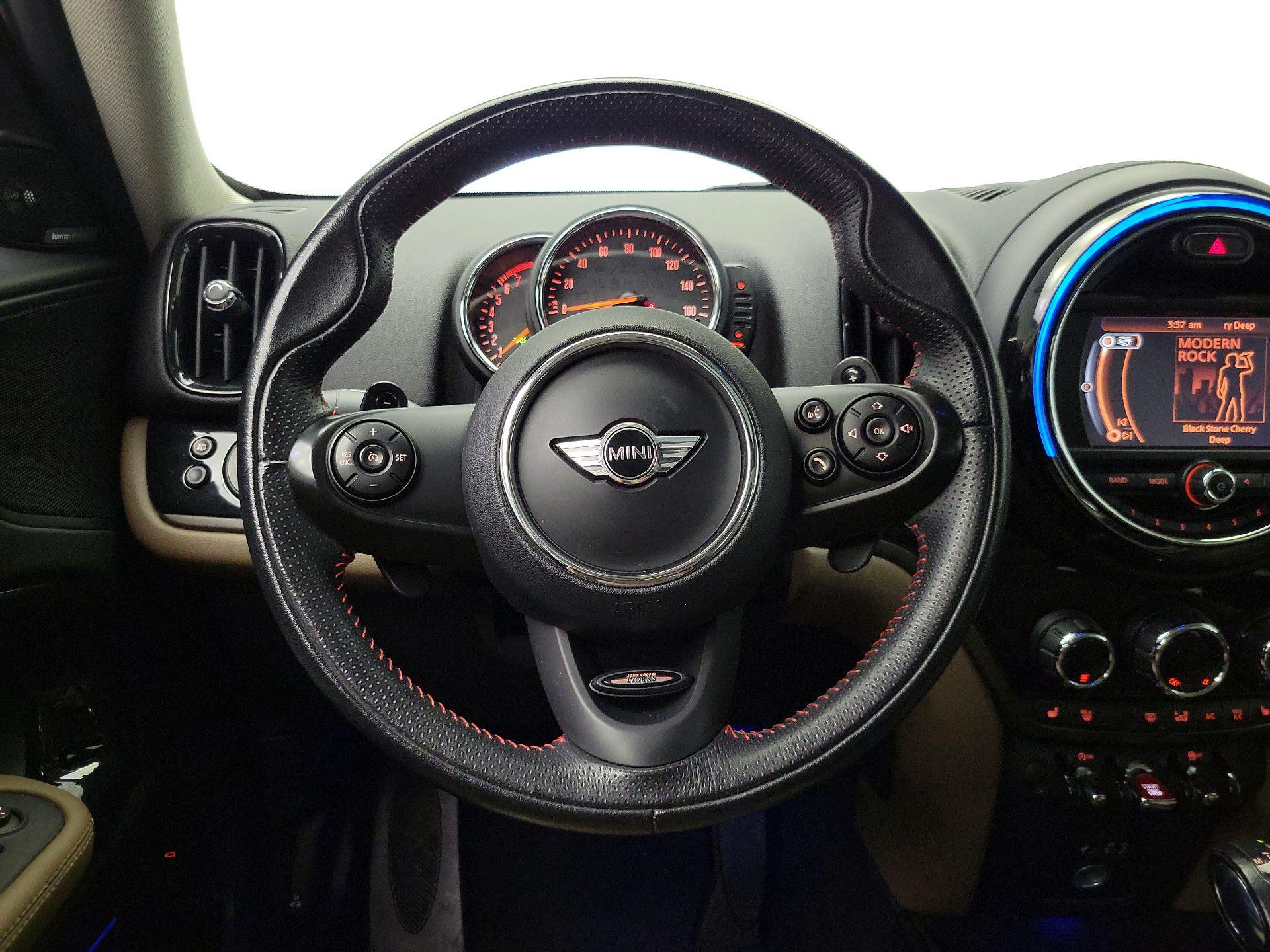 Thumbnail: 2017 MINI Cooper Countryman - 10