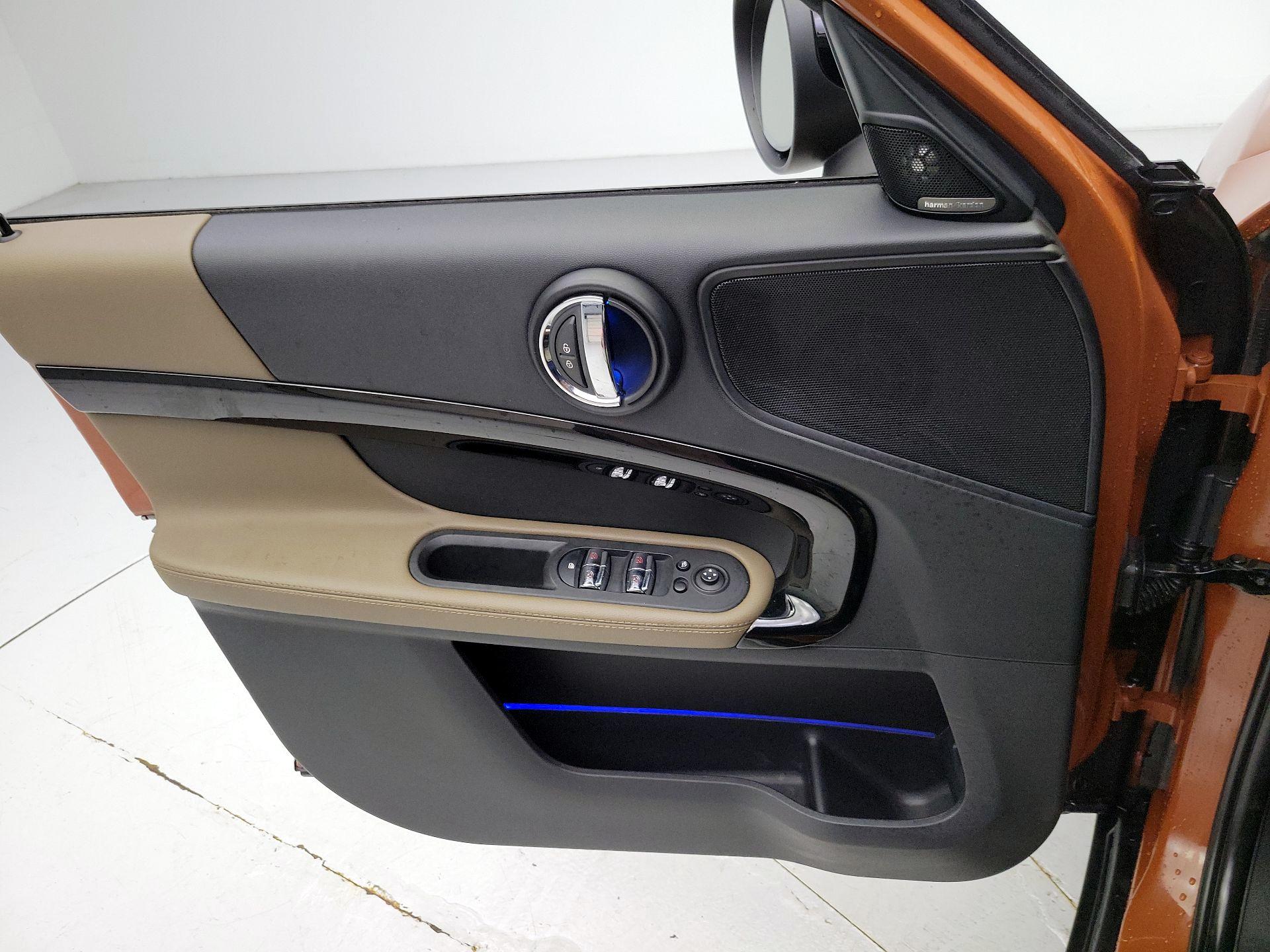 Thumbnail: 2017 MINI Cooper Countryman - 12